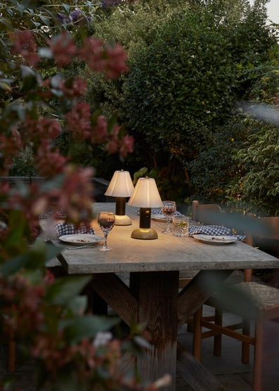 Découvrez Blossom, notre première lampe portable