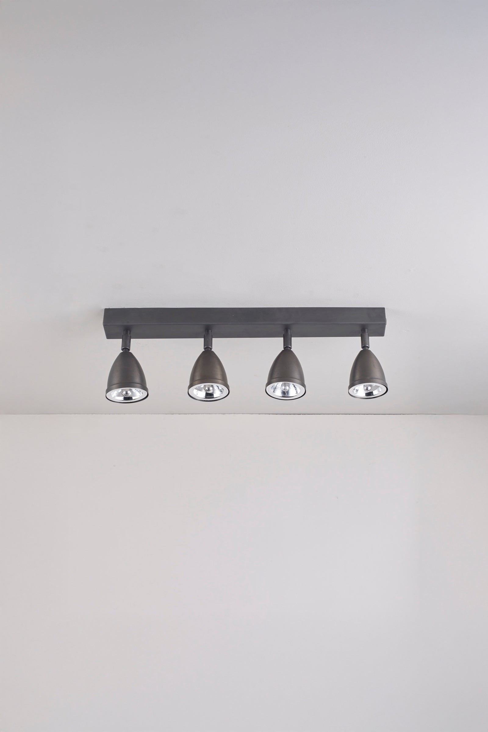 Variant Image for Weathered Brass / BA15D (LED)