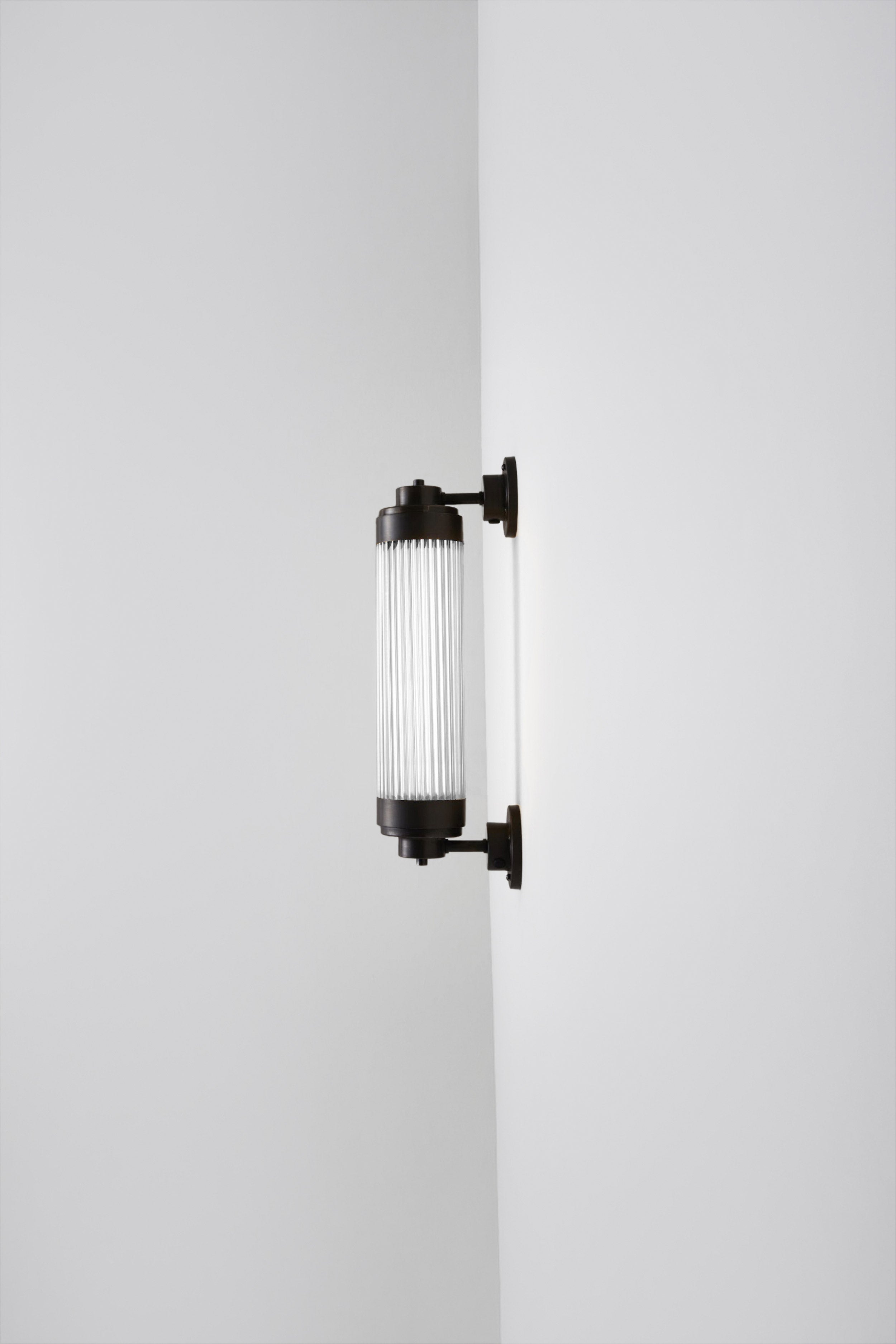 Pillar Offset 7216 LED Wandleuchte