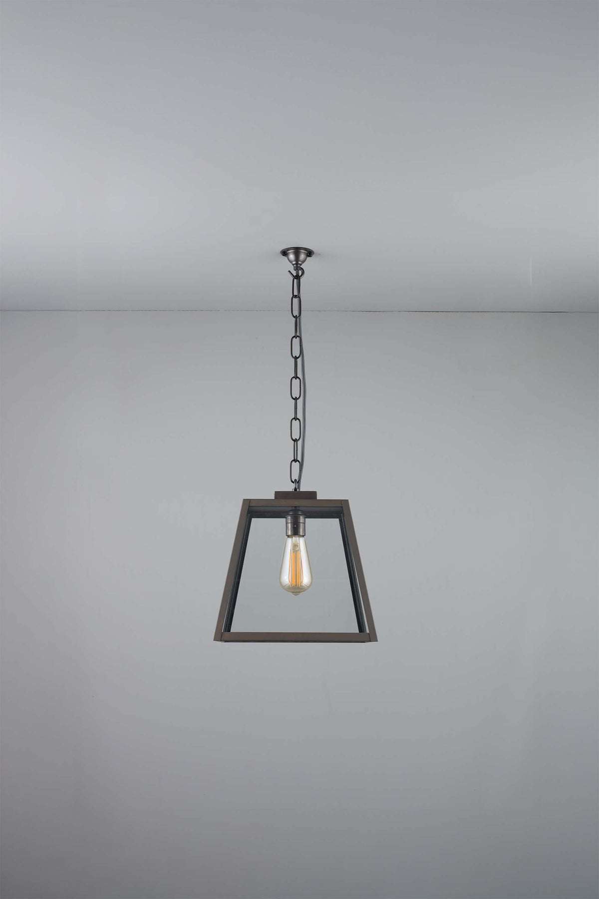 Quad Medium Pendant, Closed Top