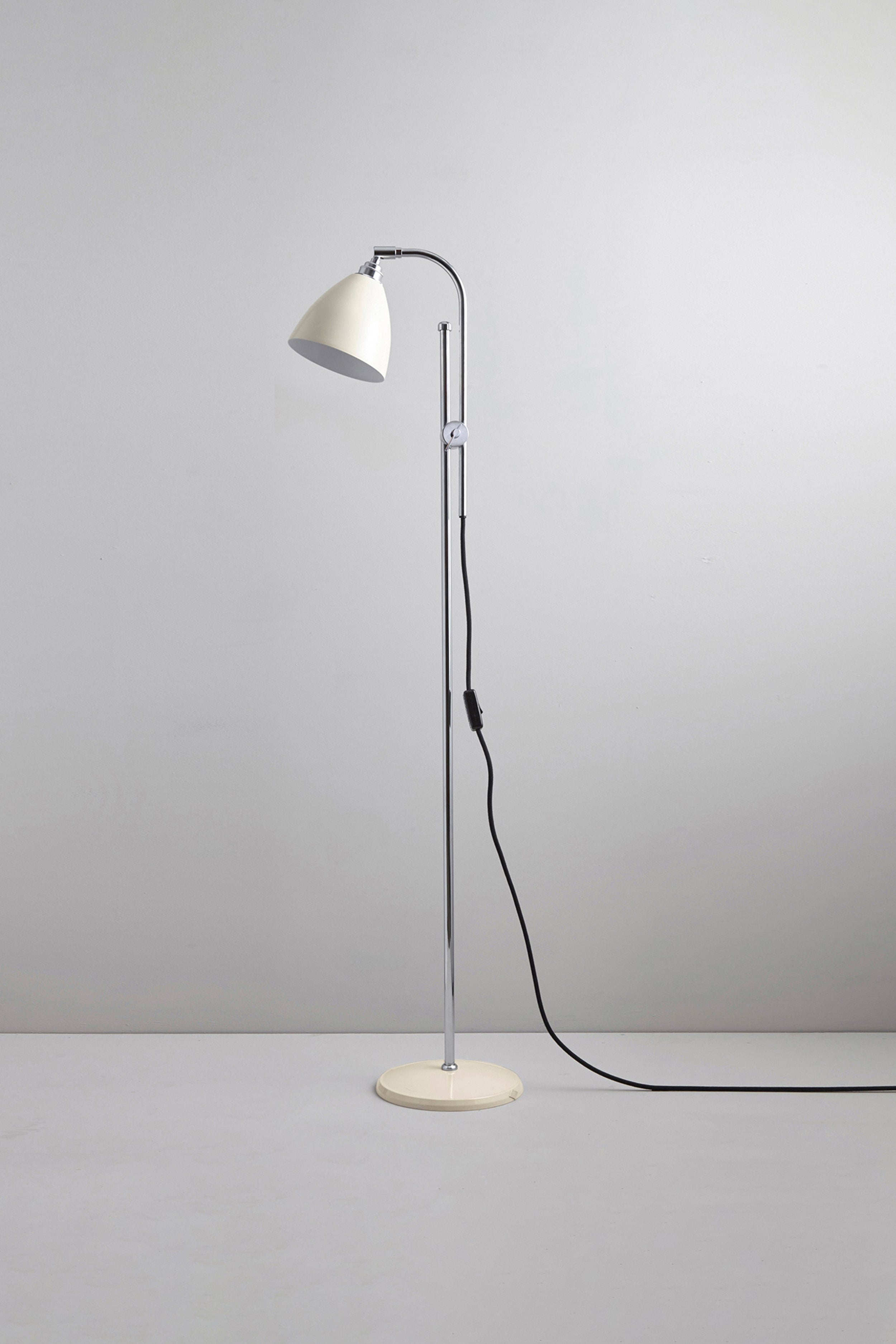 Lampadaire Task