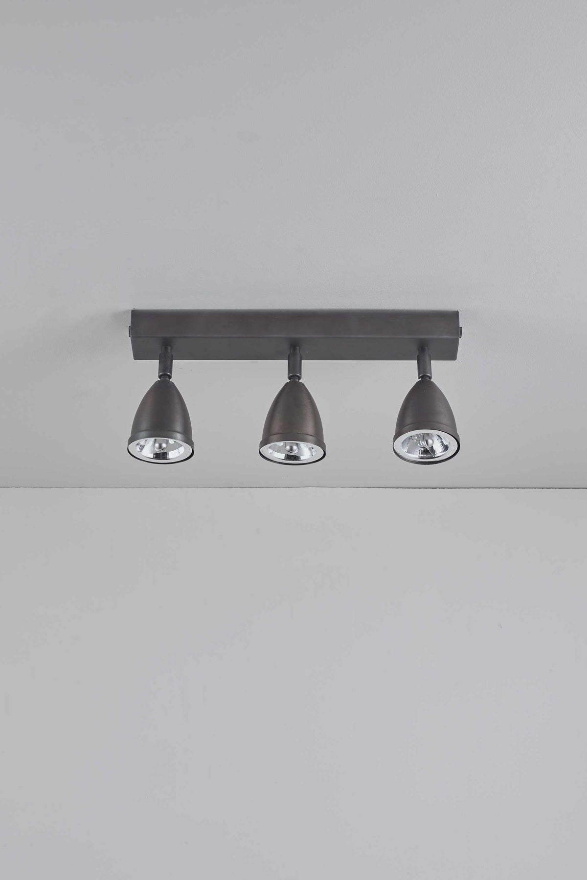 OBTC Product Image: Whitby Triple Spotlight