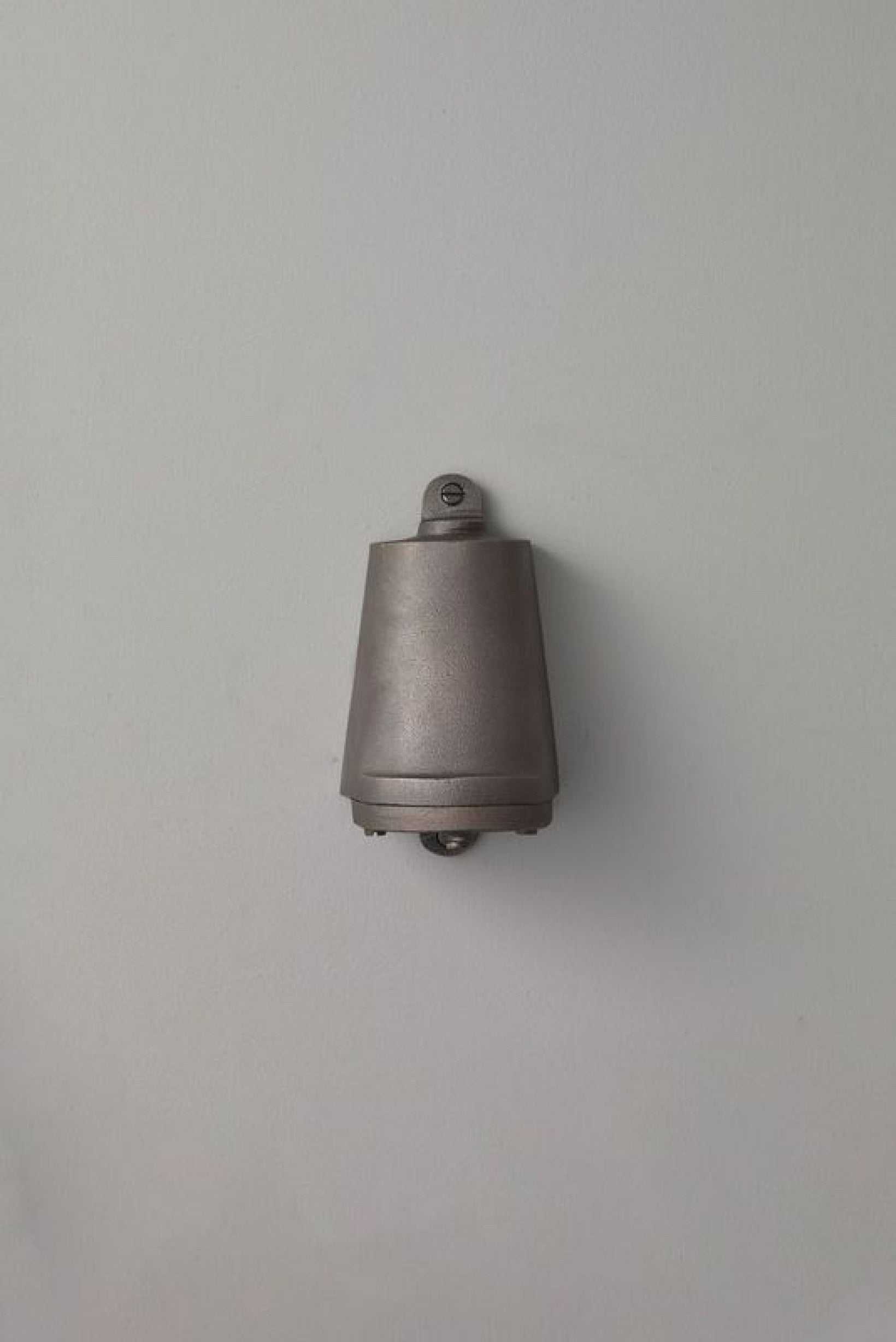 Mast Light, Mains LED