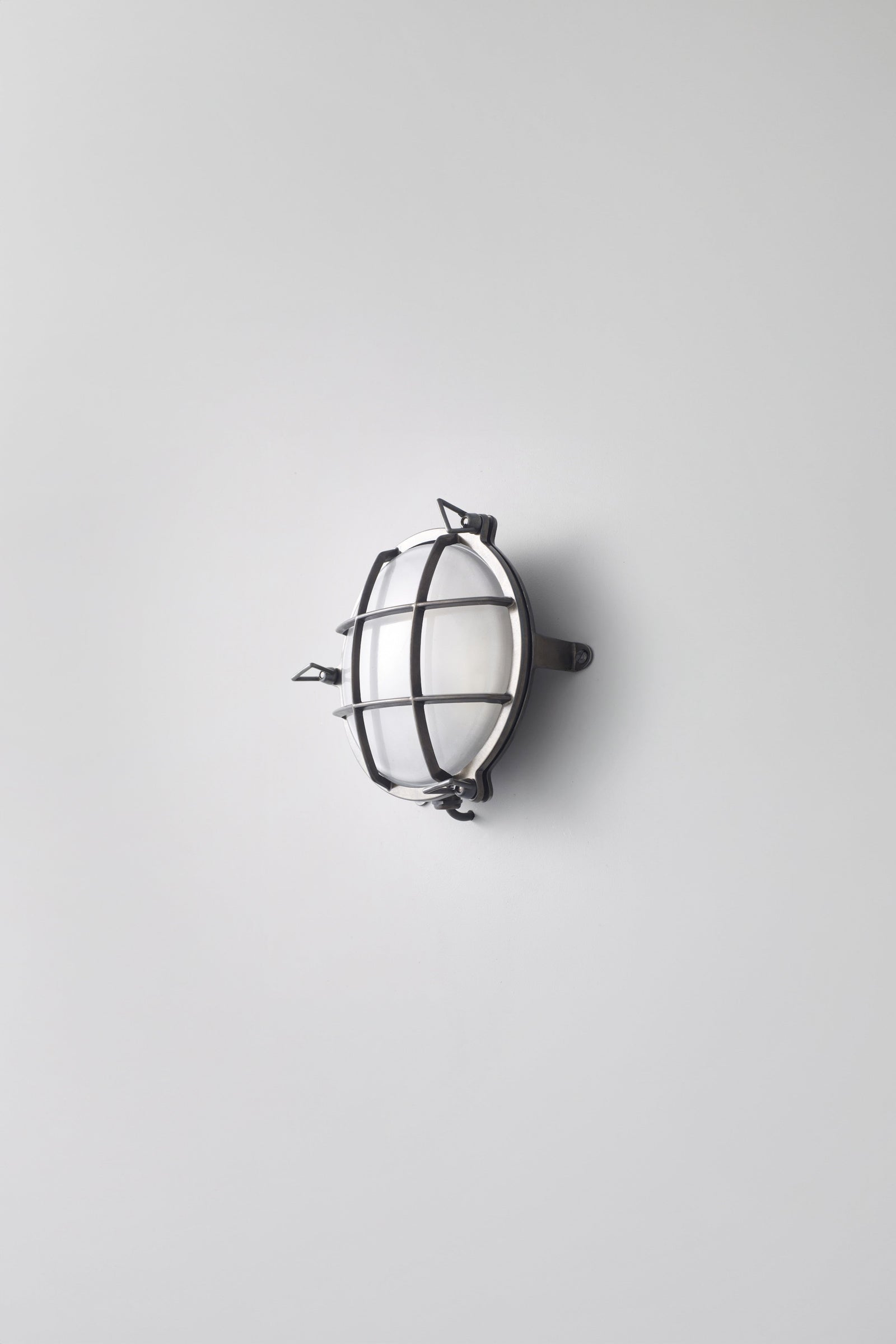 Variant Image for Laiton Vieilli / Dépoli