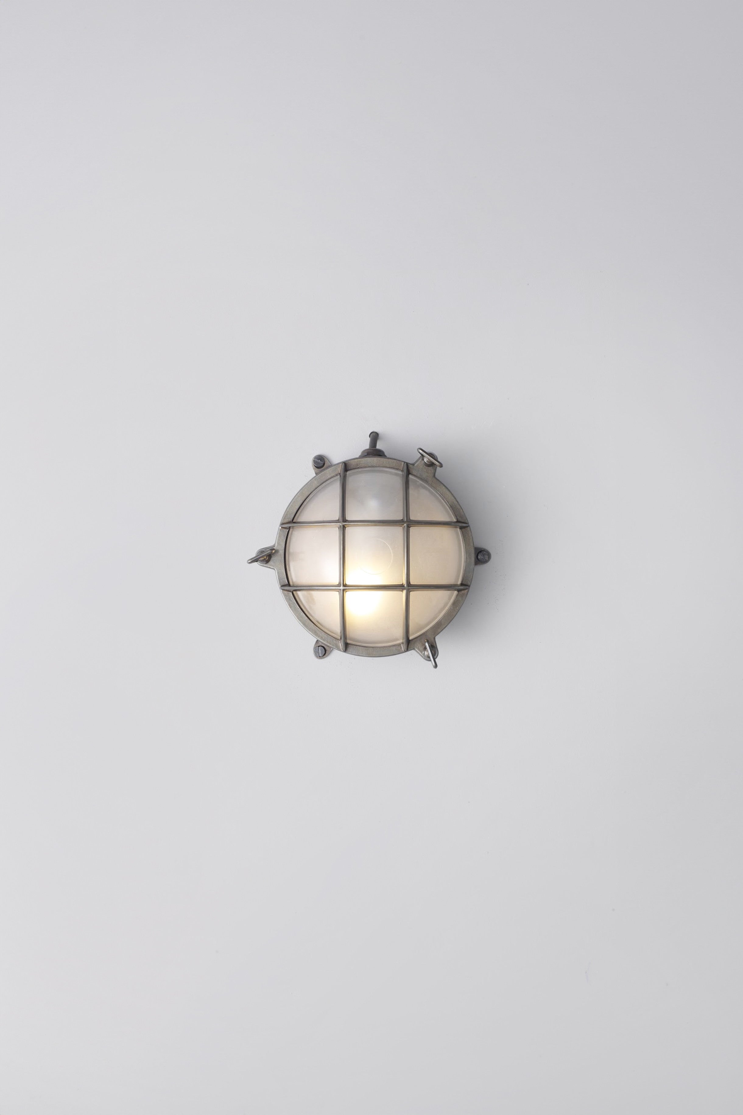 Brass Bulkhead 7030 Wandleuchte