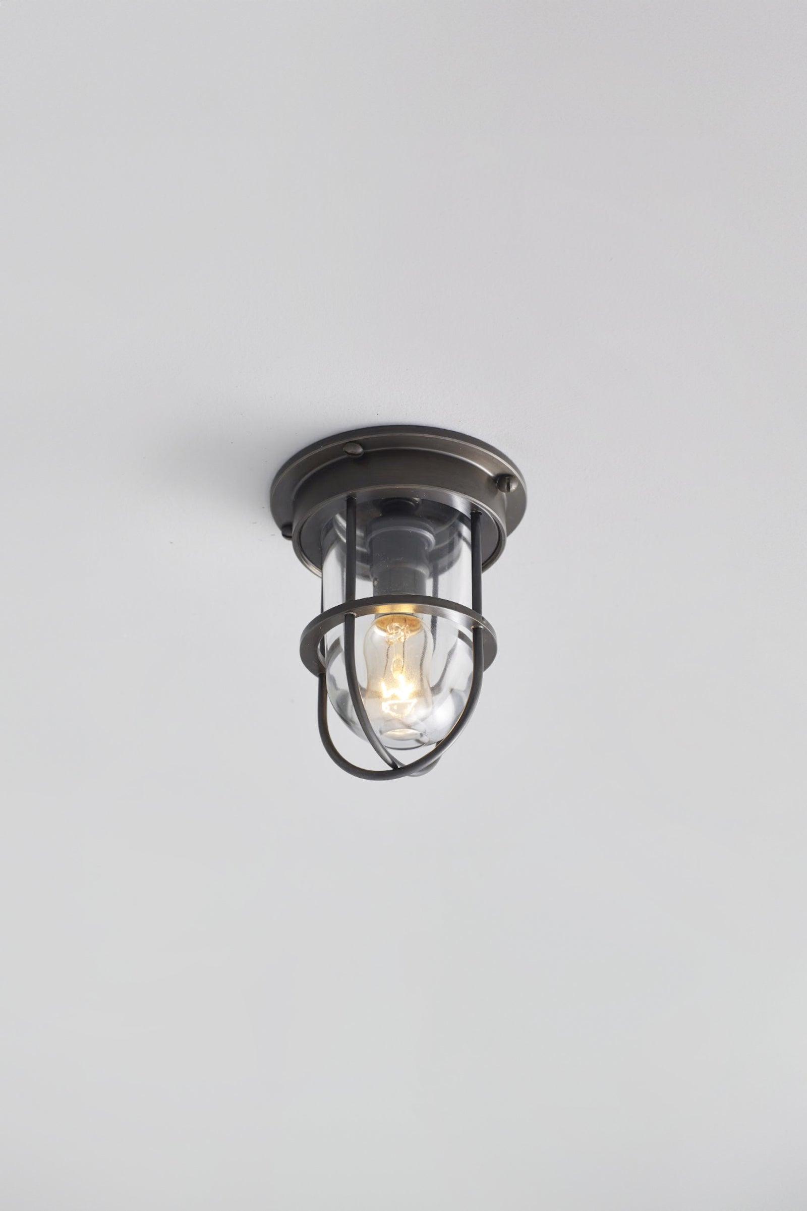 Variant Image for Laiton Vieilli / Transparent