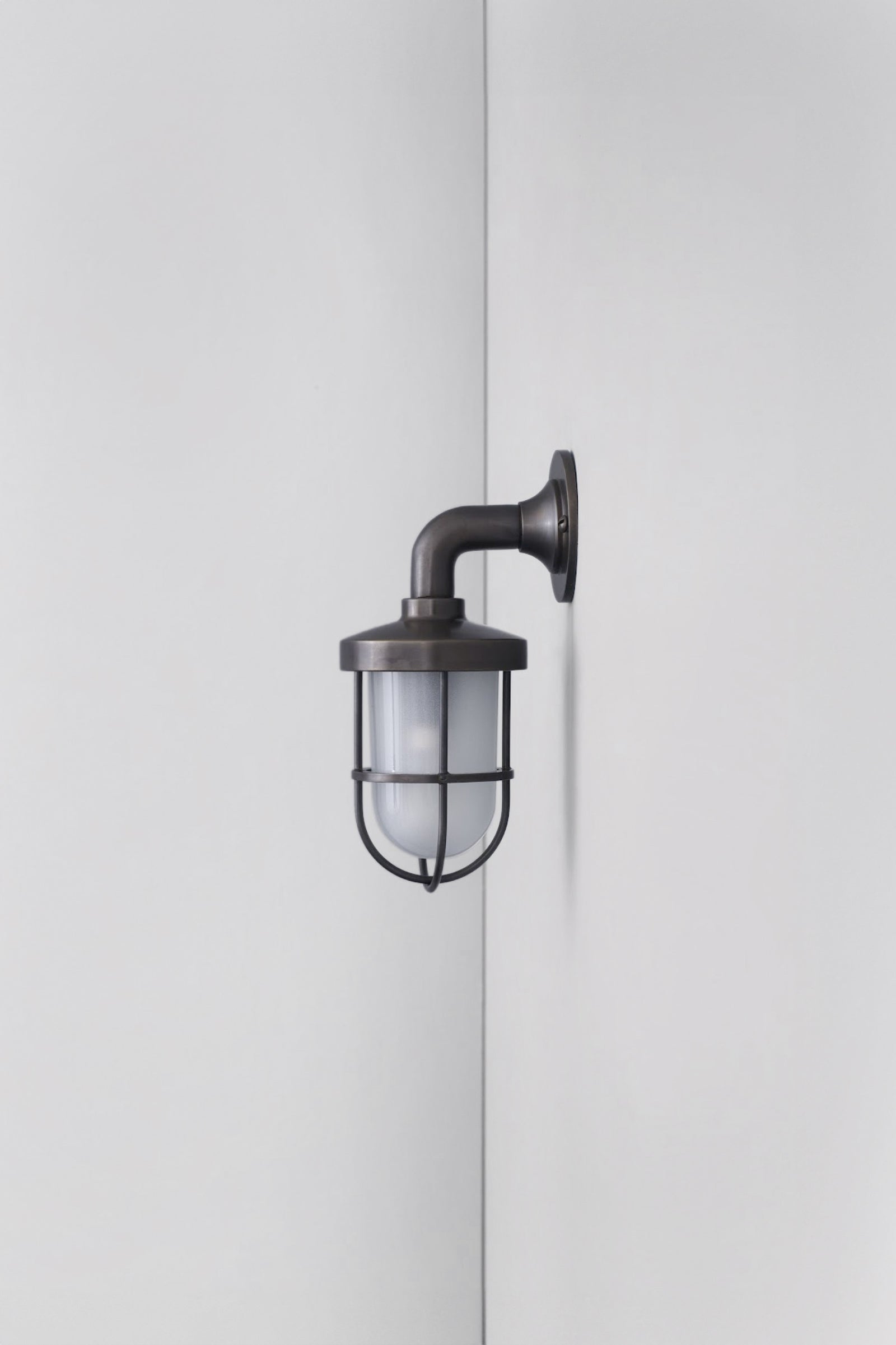 Variant Image for Laiton Vieilli / Dépoli