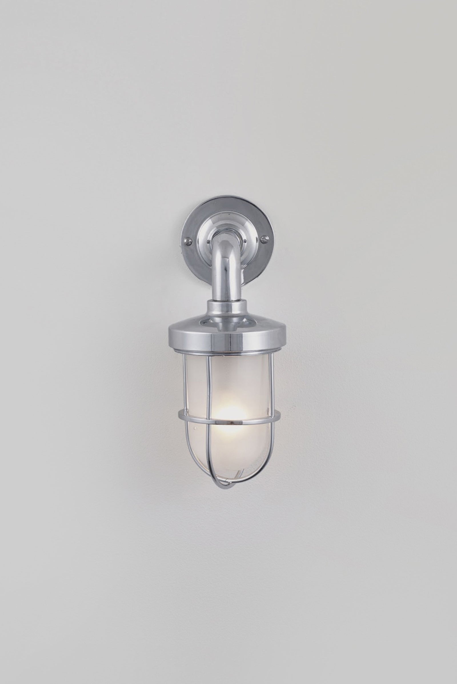 Variant Image for Chrome / Dépoli