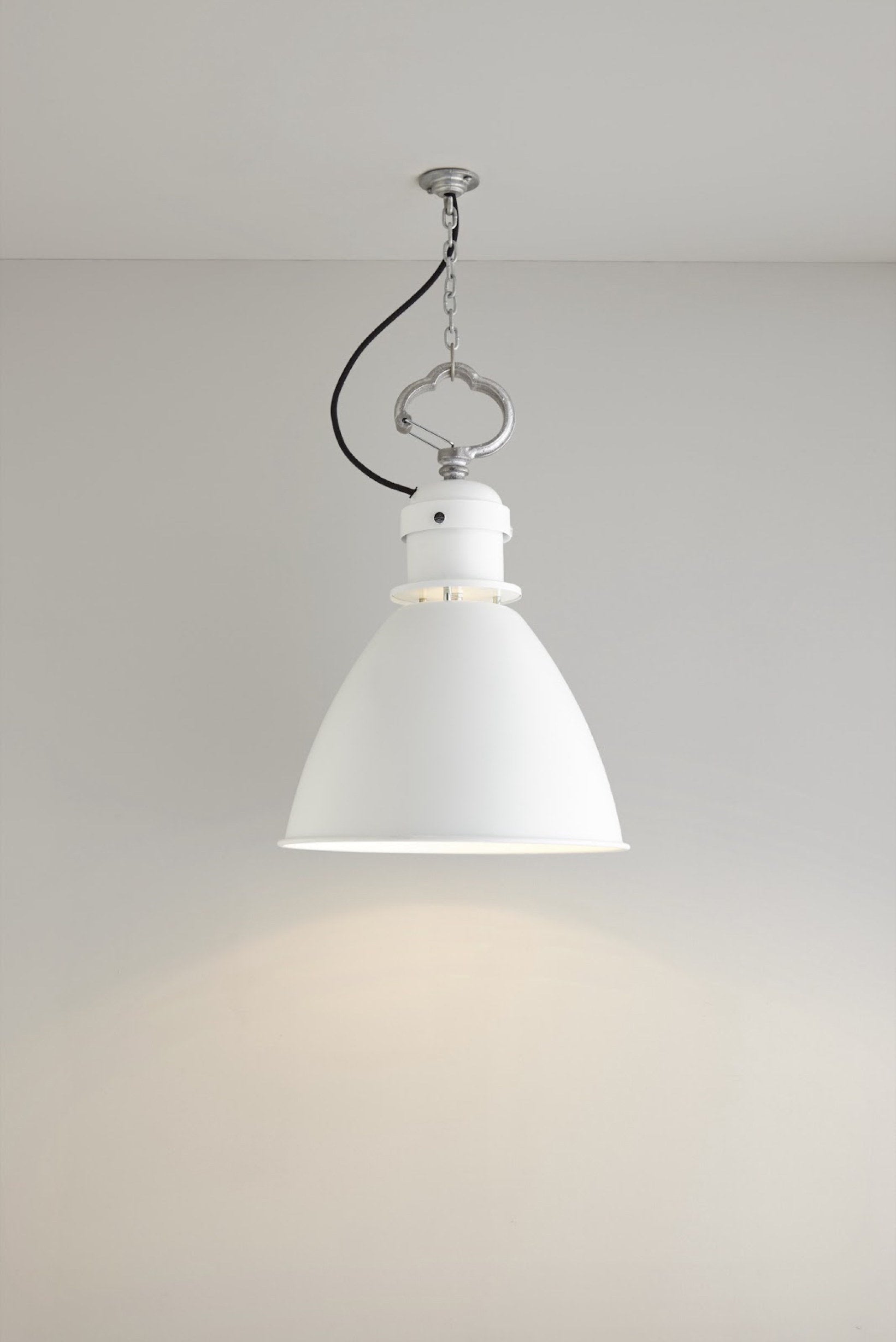 Medium 7380 Pendant