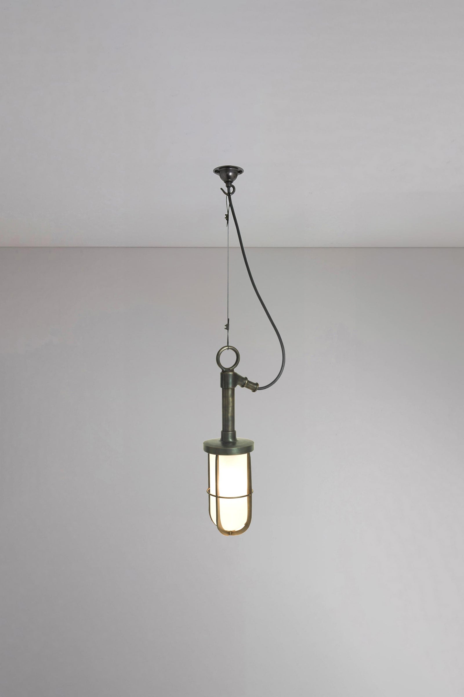 Variant Image for Weathered Brass / Frosted