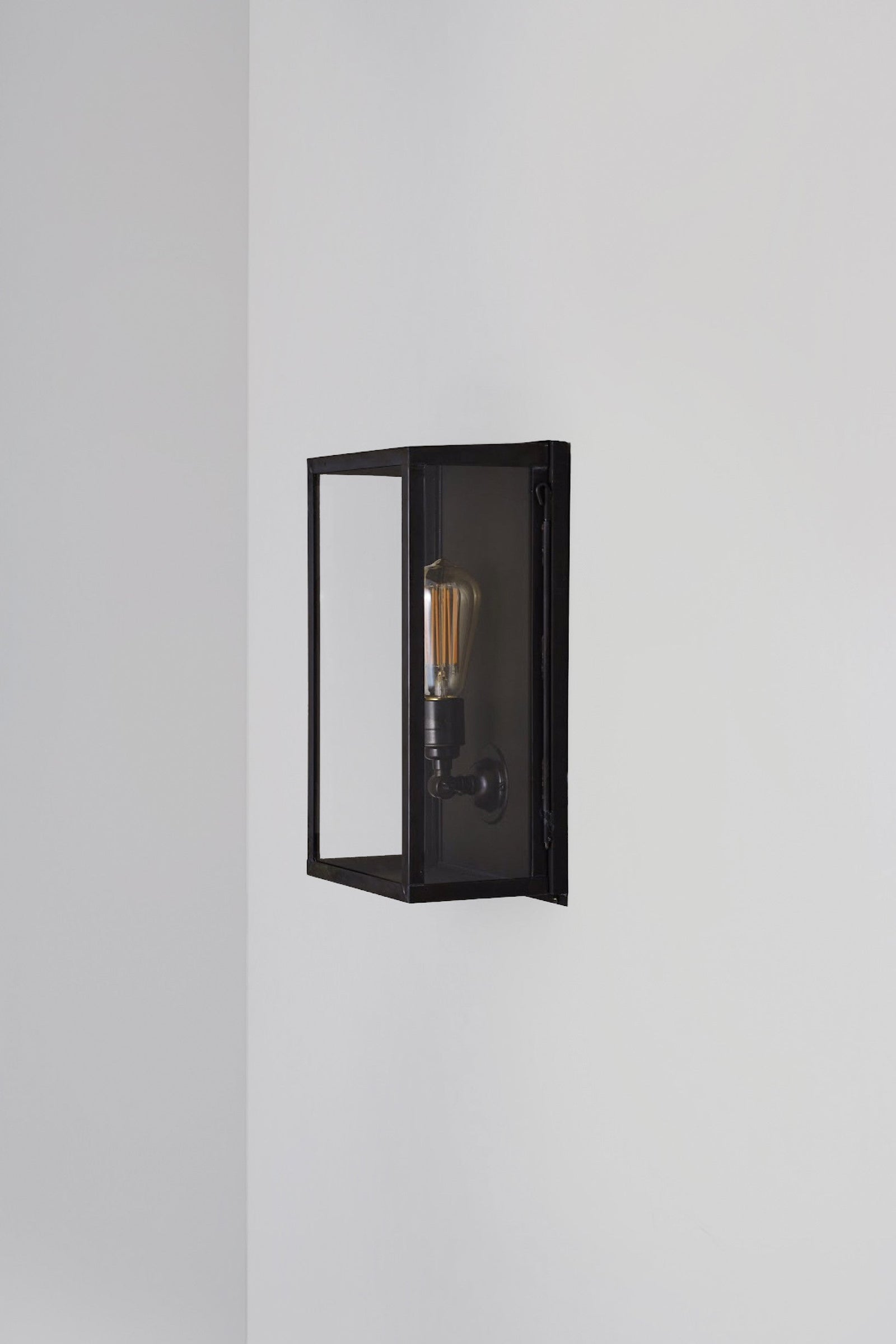 Variant Image for Laiton Vieilli / Transparent