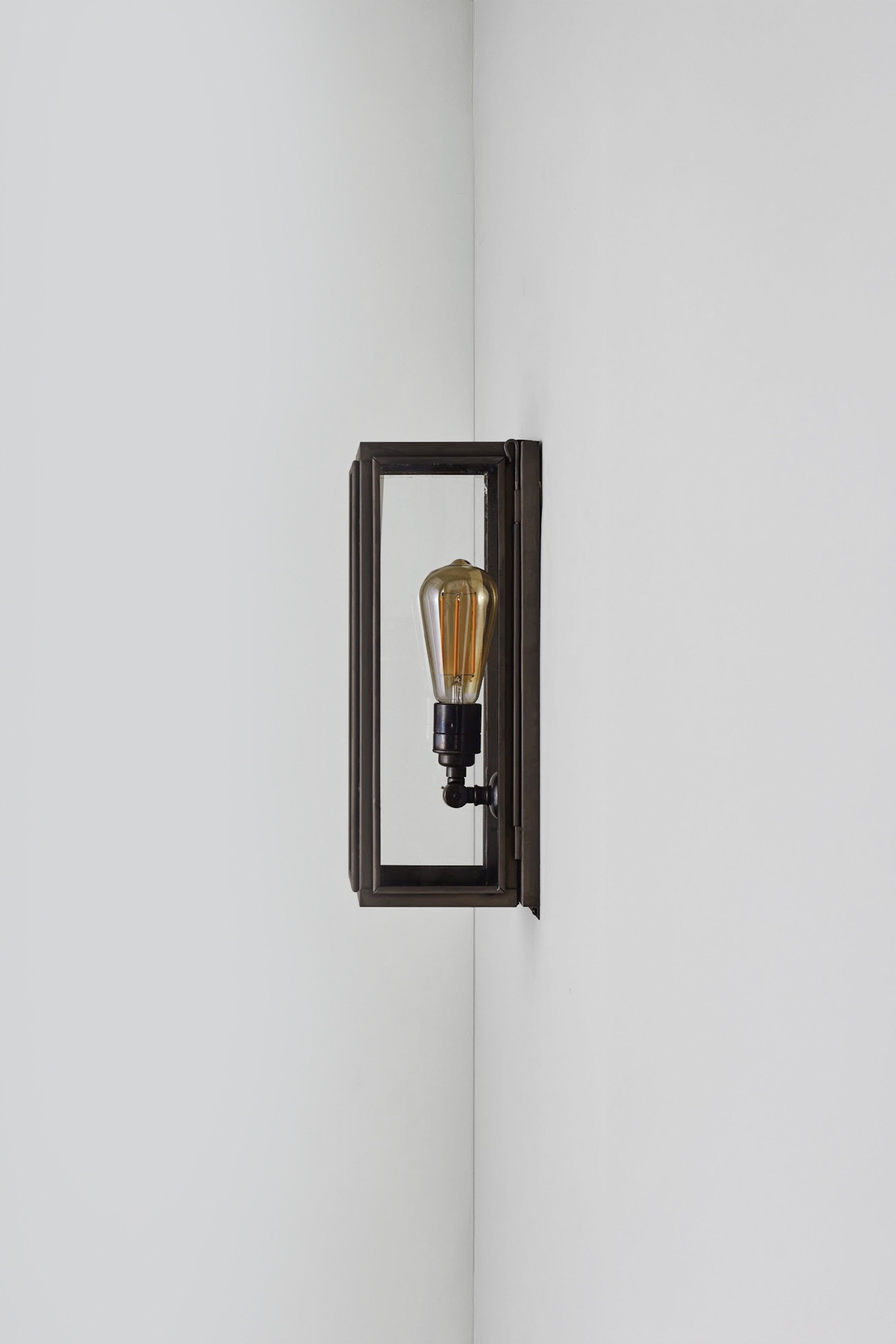 Narrow Box Wall Light 7649 (Externally Glazed)
