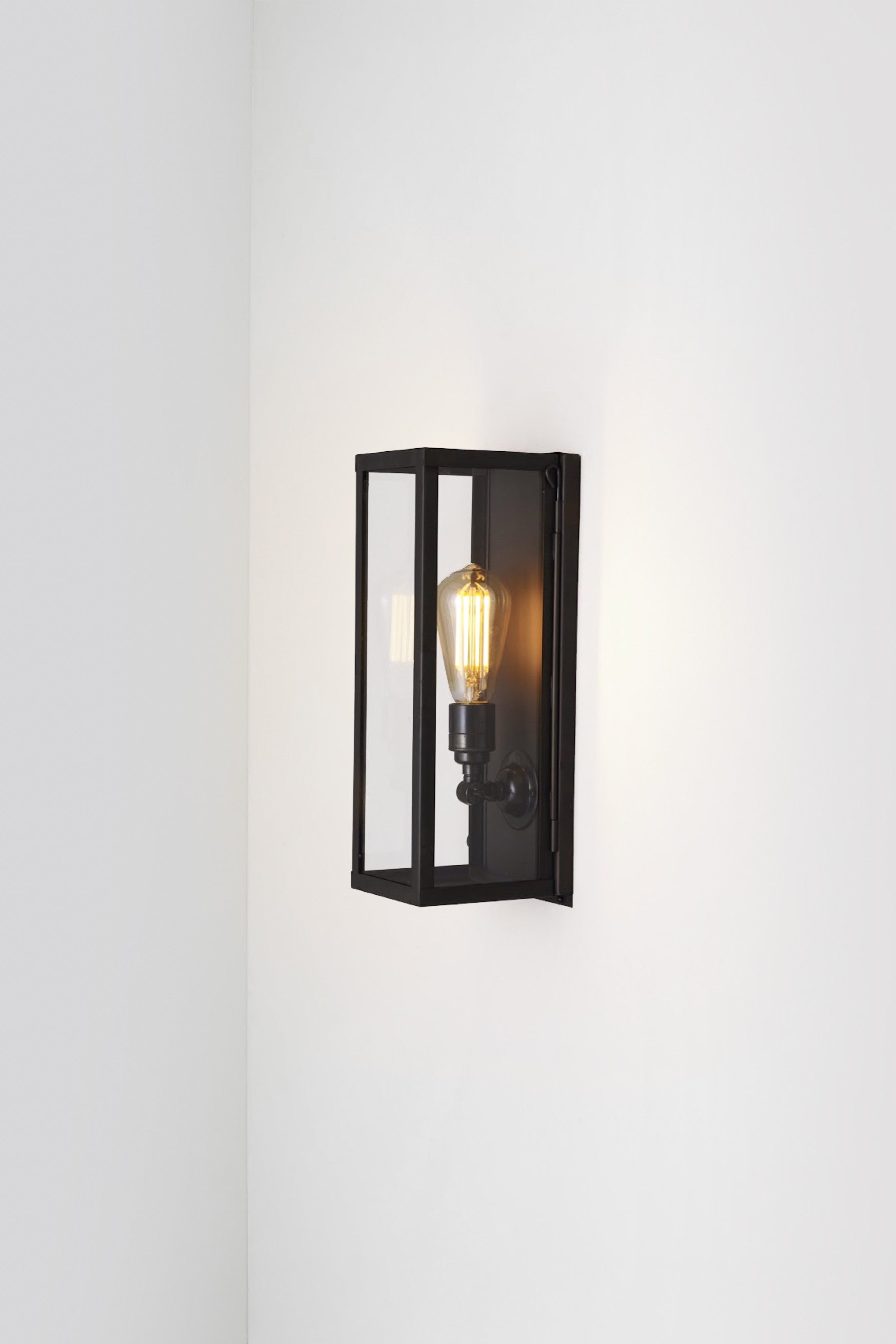 Narrow Box Wall Light 7650 (Internally Glazed)