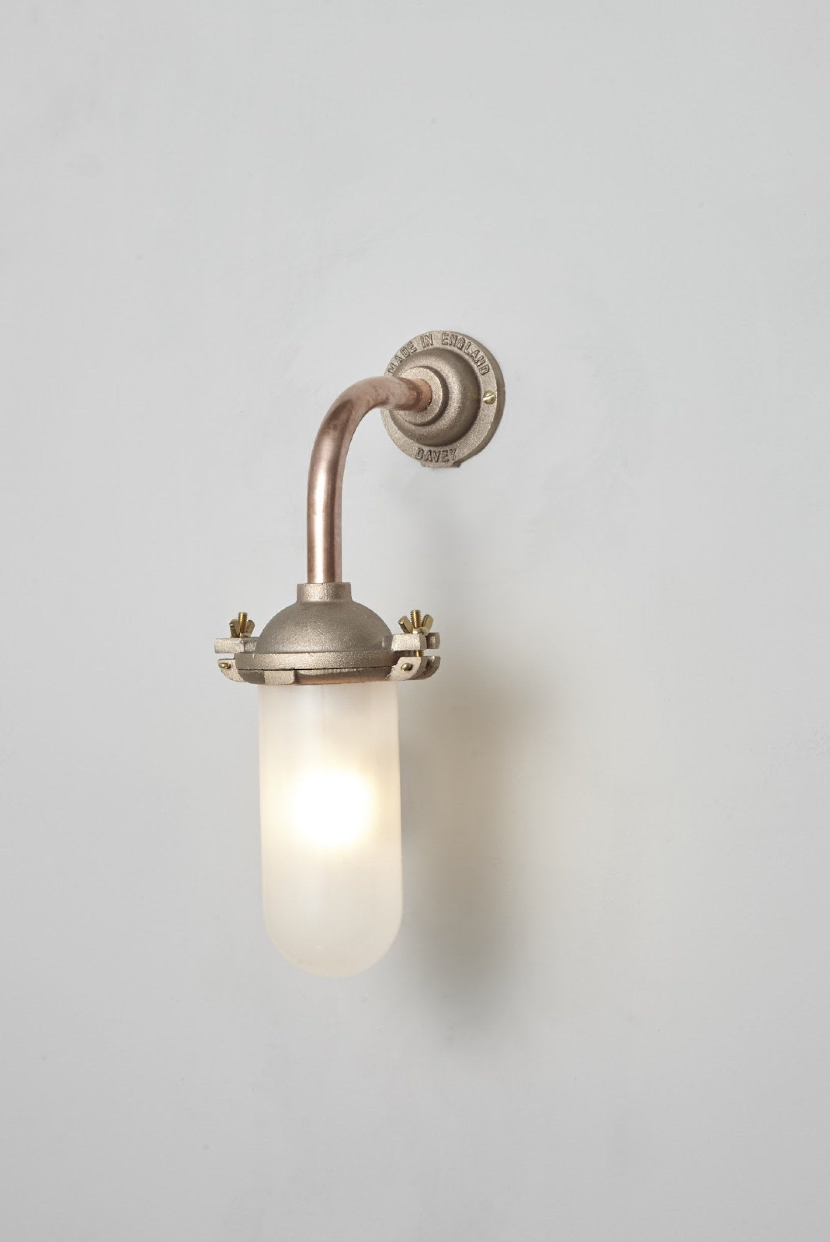 Exterior Bracket Light, 7684