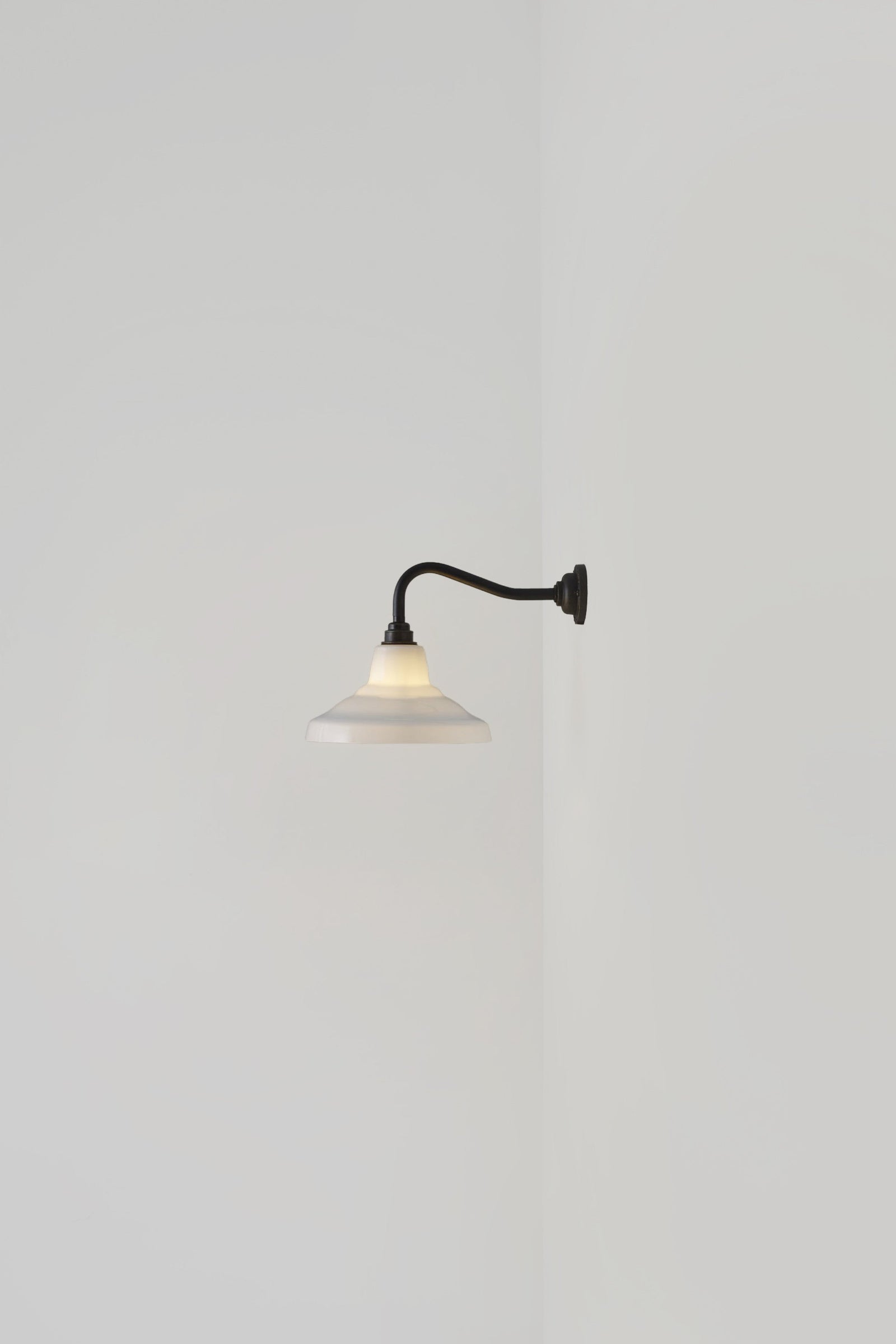 Variant Image for Weathered Brass / Opal