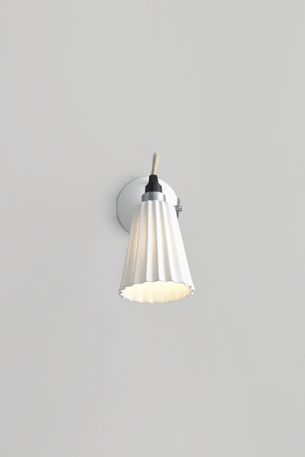 Hector Pleat Small Wall Light