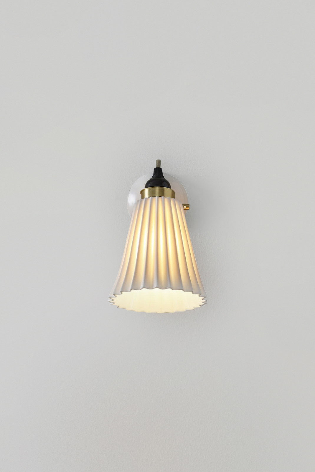 OBTC Product Image: Hector Pleat Medium Wall Light, Natural White & Satin Brass
