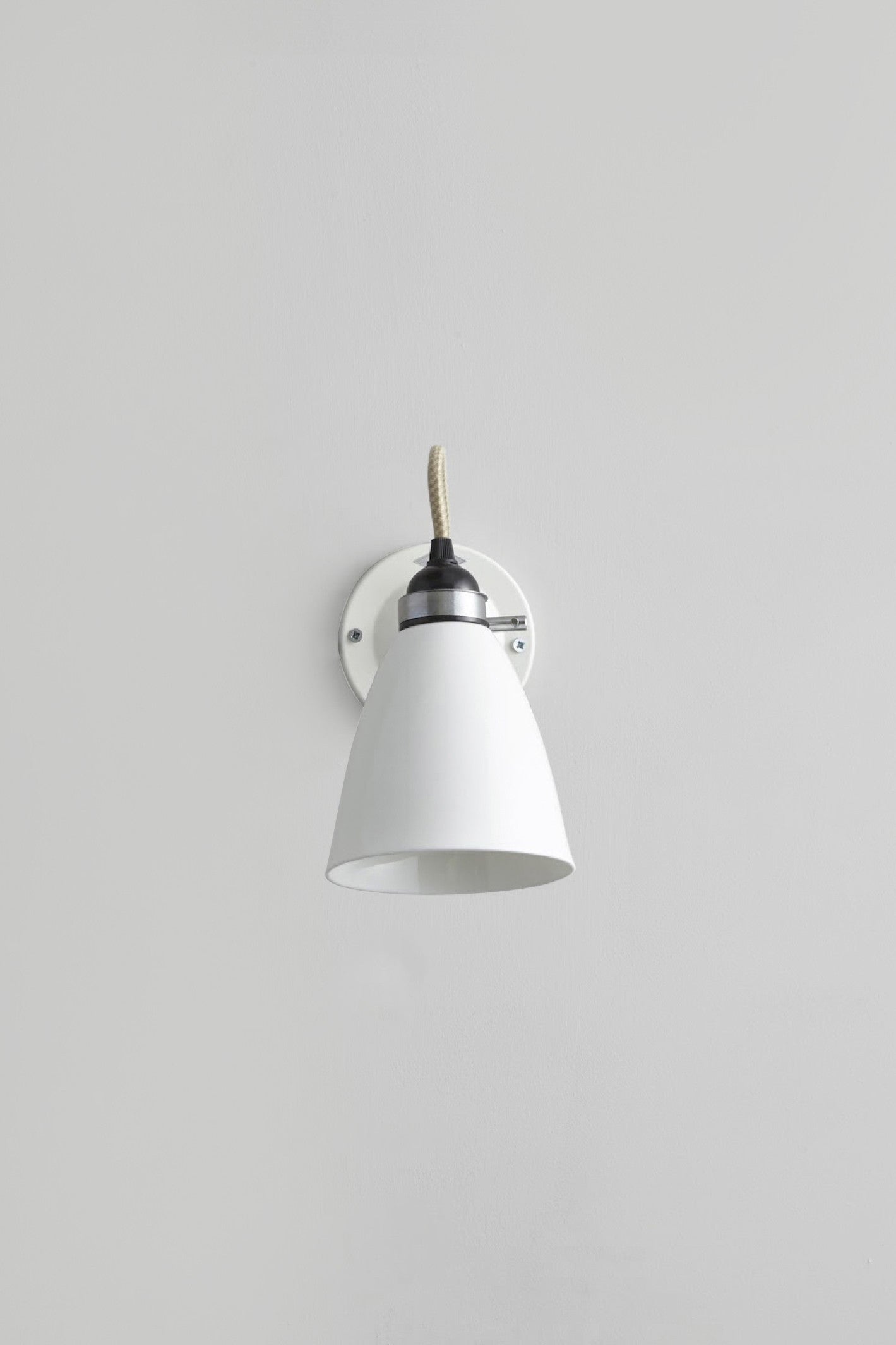 Applique Hector Medium Dome avec interrupteur