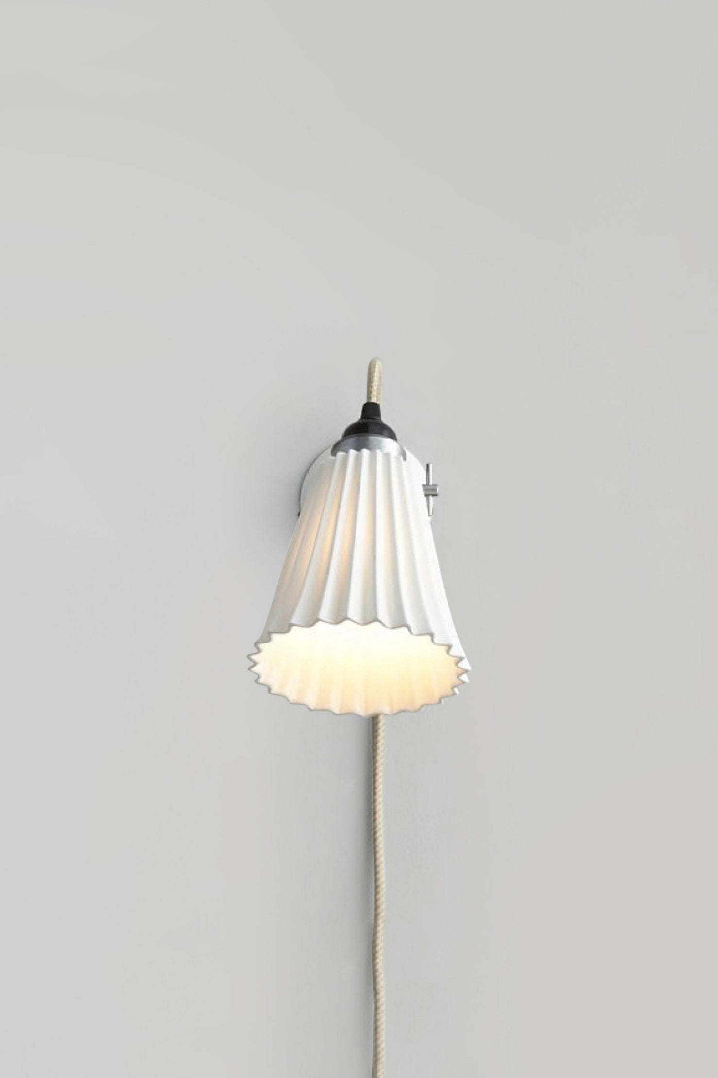 Hector Pleat Medium Wall Light, PSC