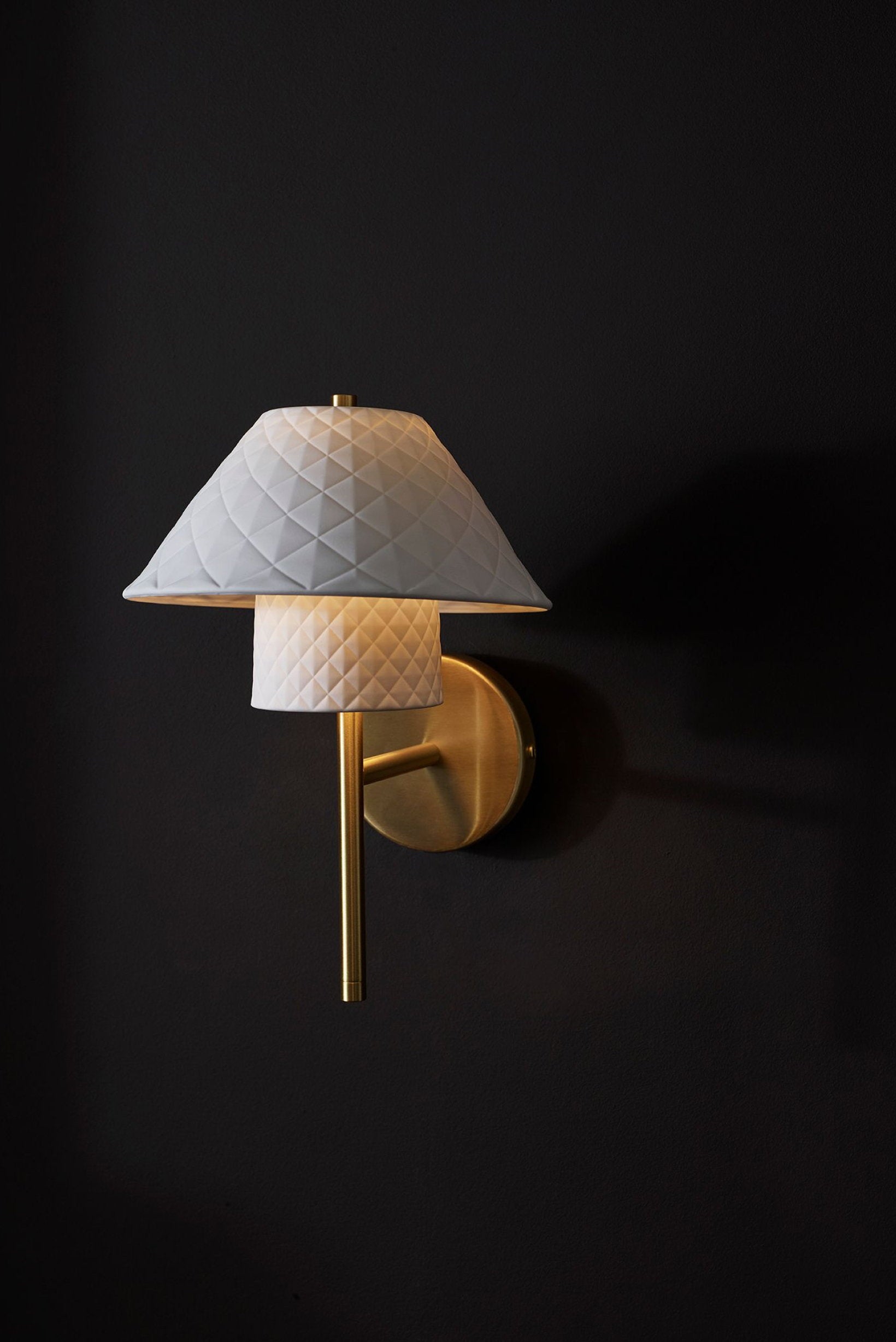Oxford Double Wall Light