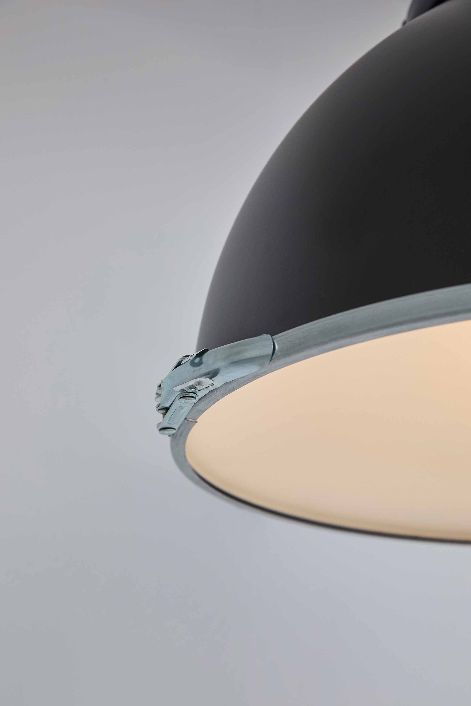 Titan Pendelleuchte mit Ätzglas Größe 3