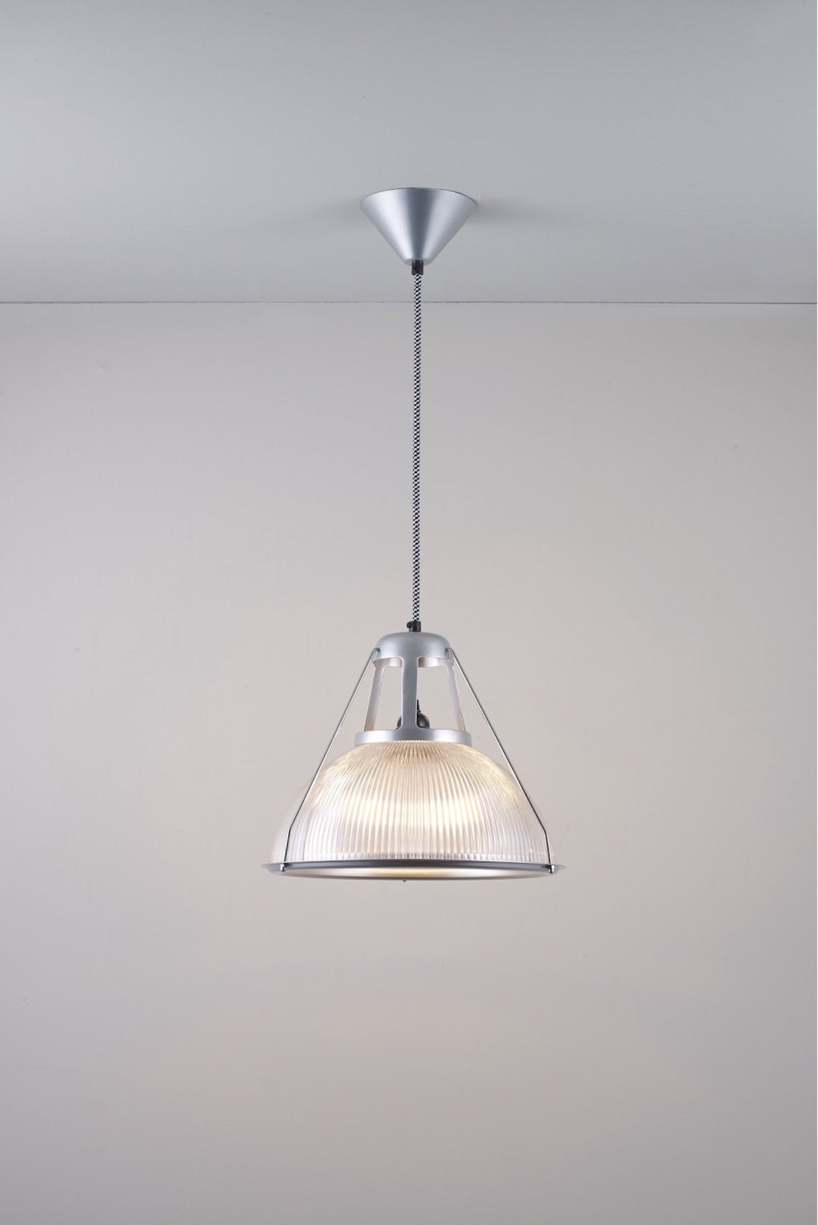 Phane Prismatic Pendelleuchte