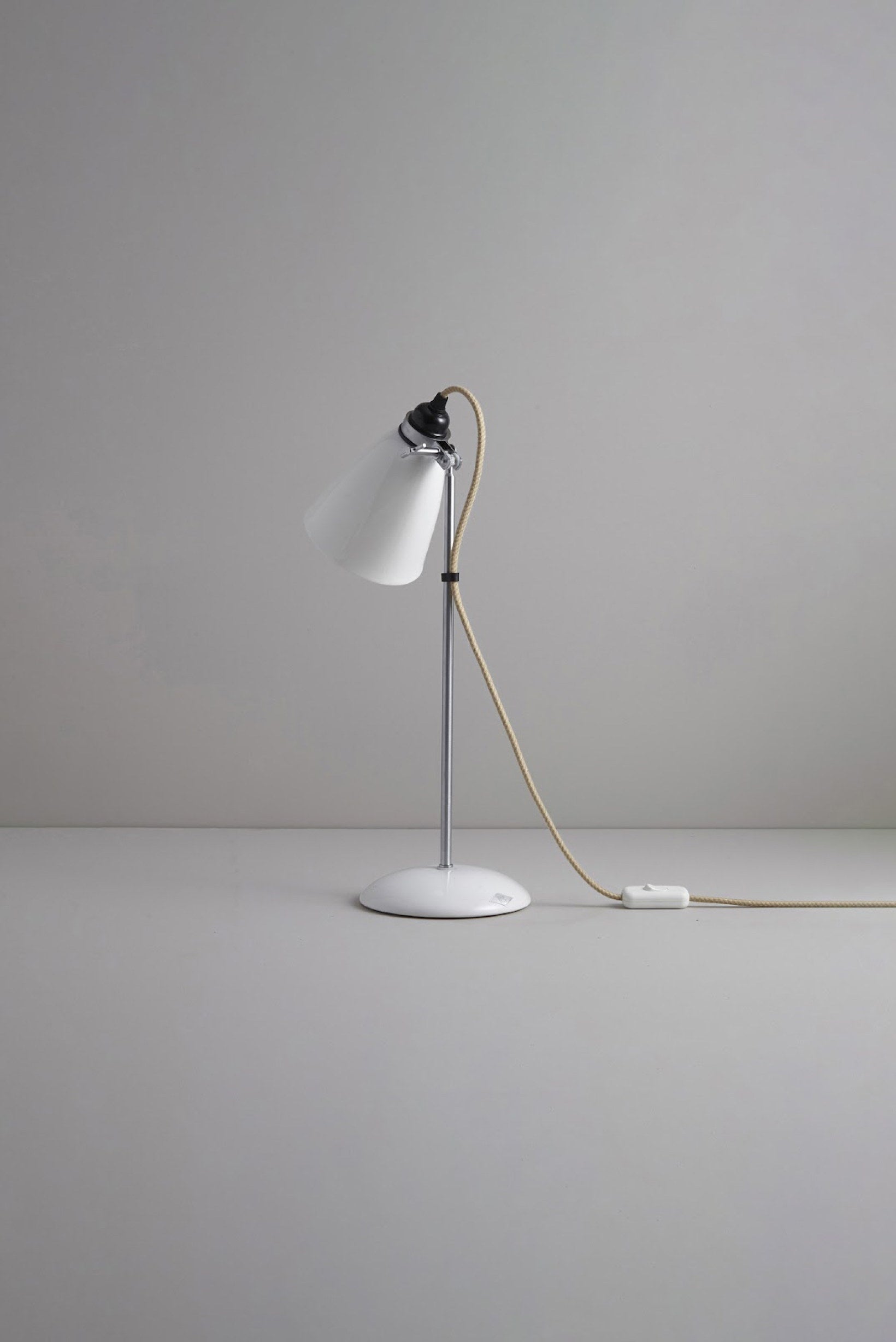 Hector Medium Dome Table Light