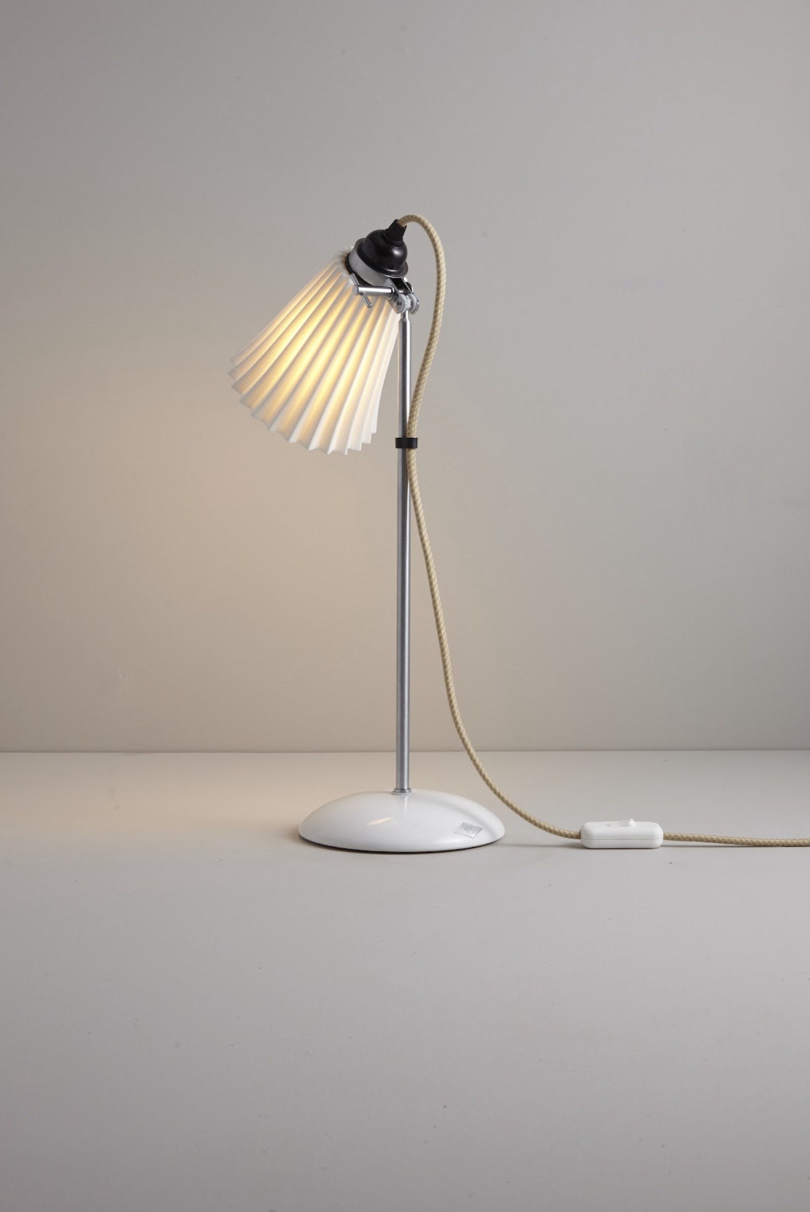 Lampe de table Hector Pleat Medium