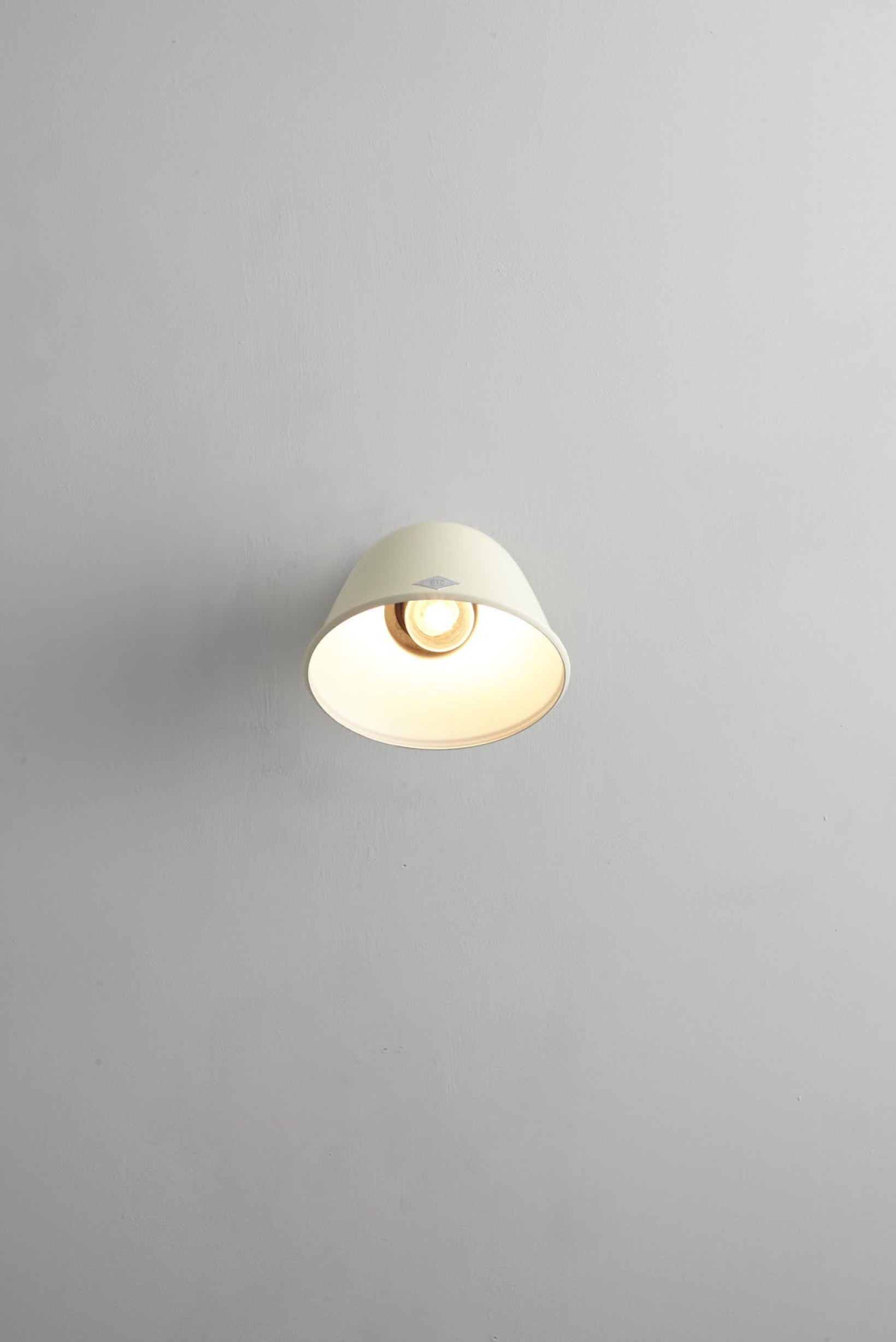 Ginger Wall Light