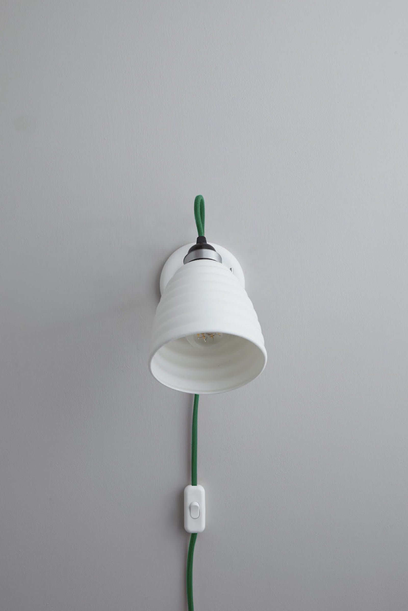 Variant Image for Natural White / Green