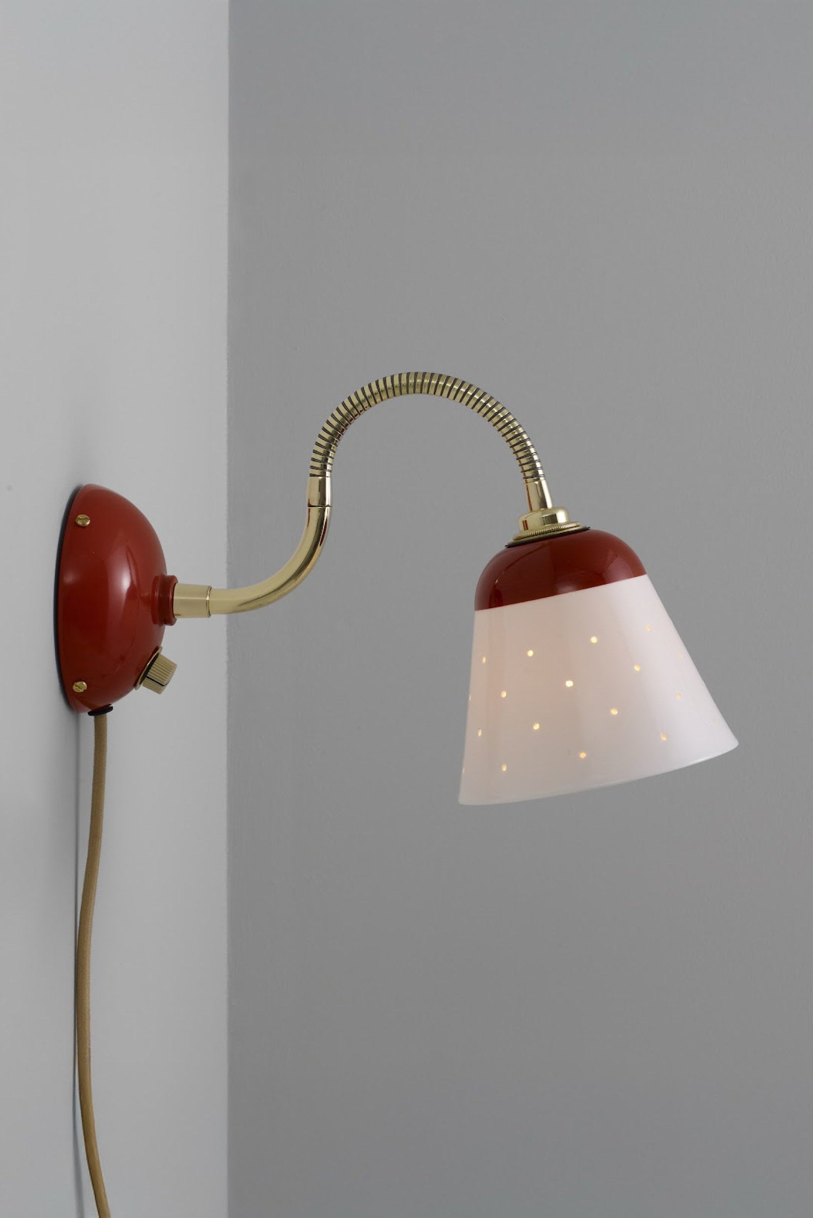 Alma Wall Light with Dimmer, Cable & Plug