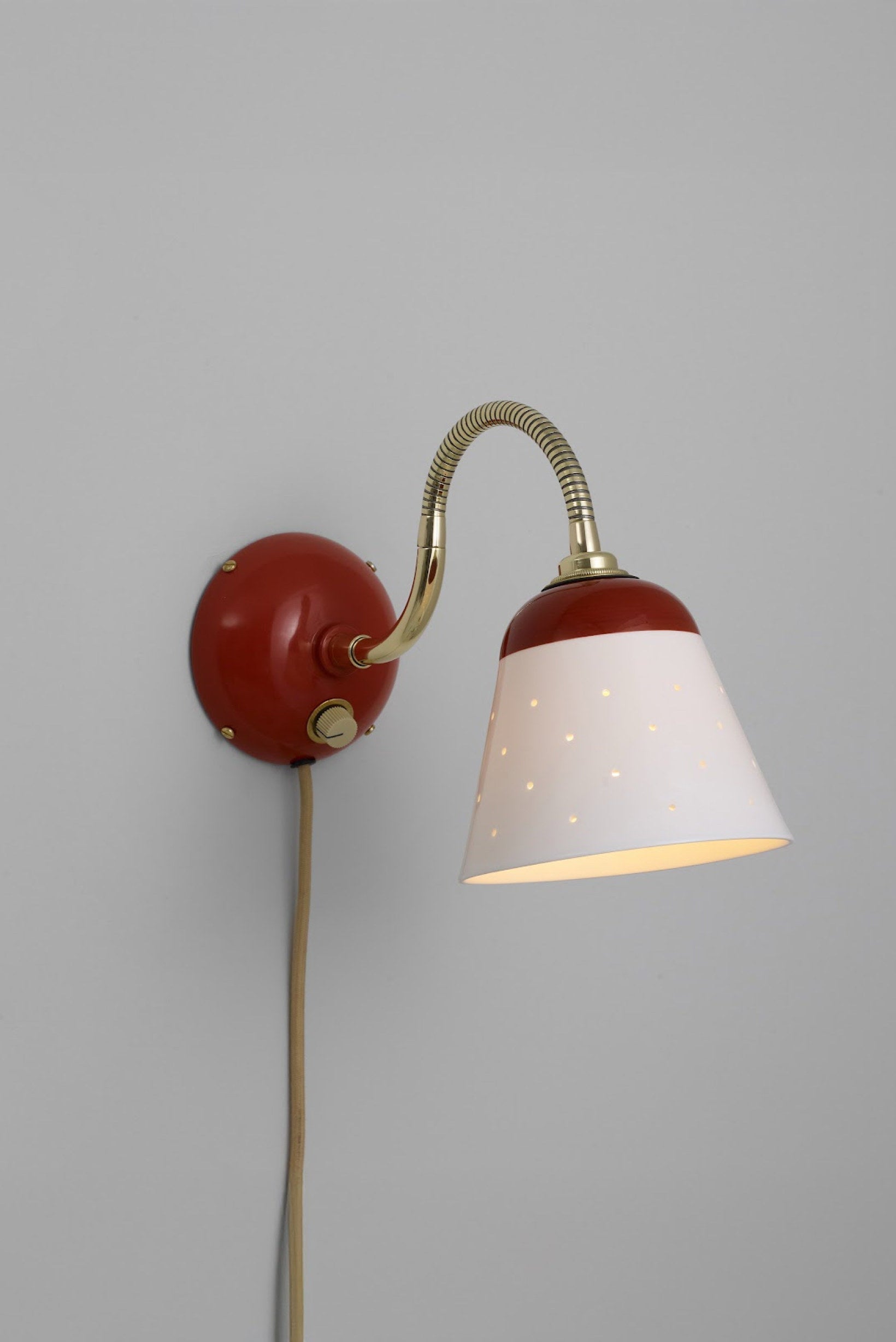 Alma Wall Light with Dimmer, Cable & Plug