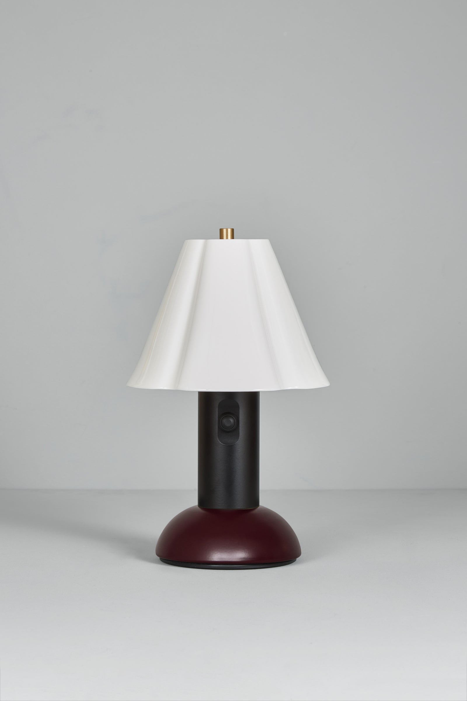 Variant Image for Black Red