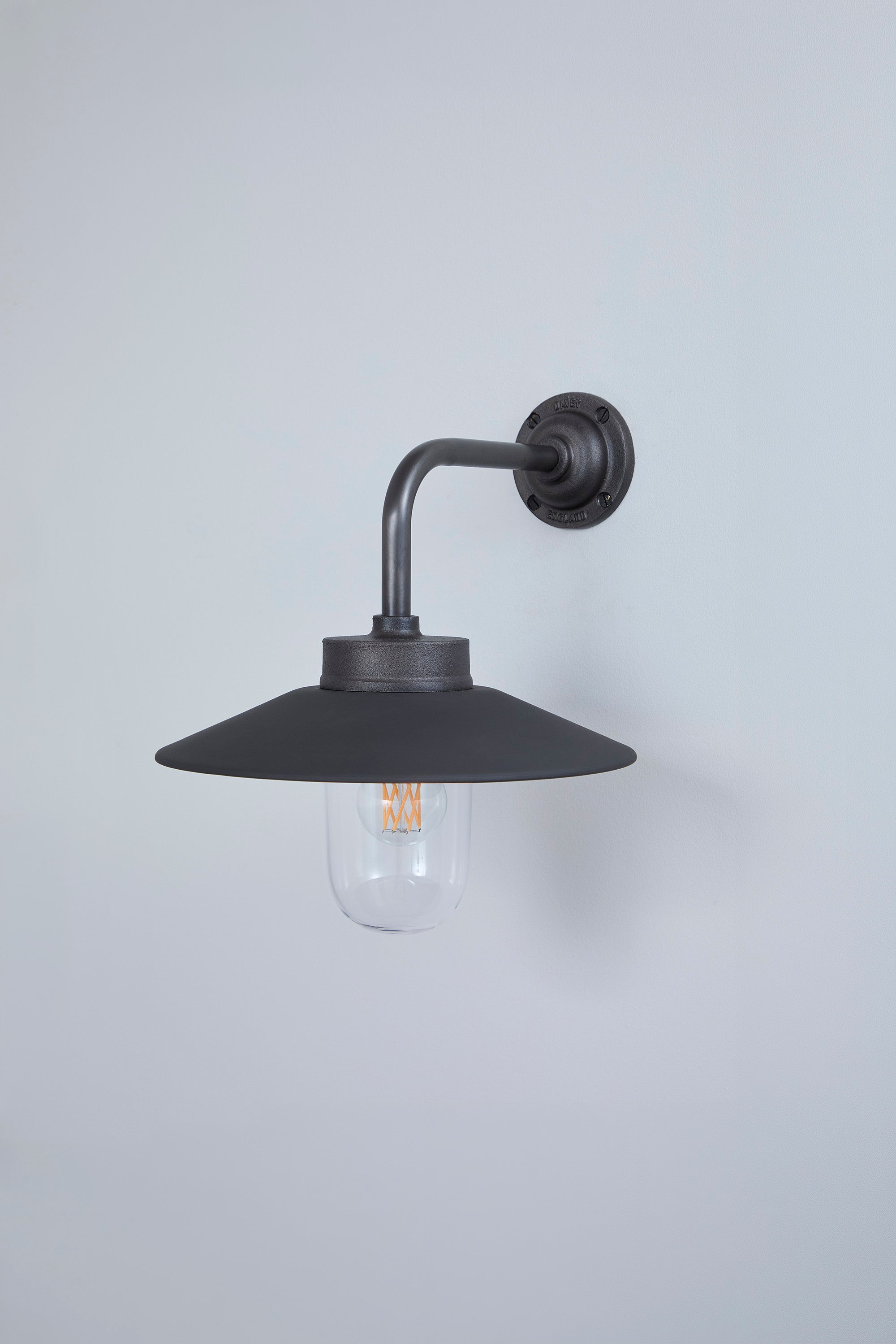 Exterior Bracket Light, 7680
