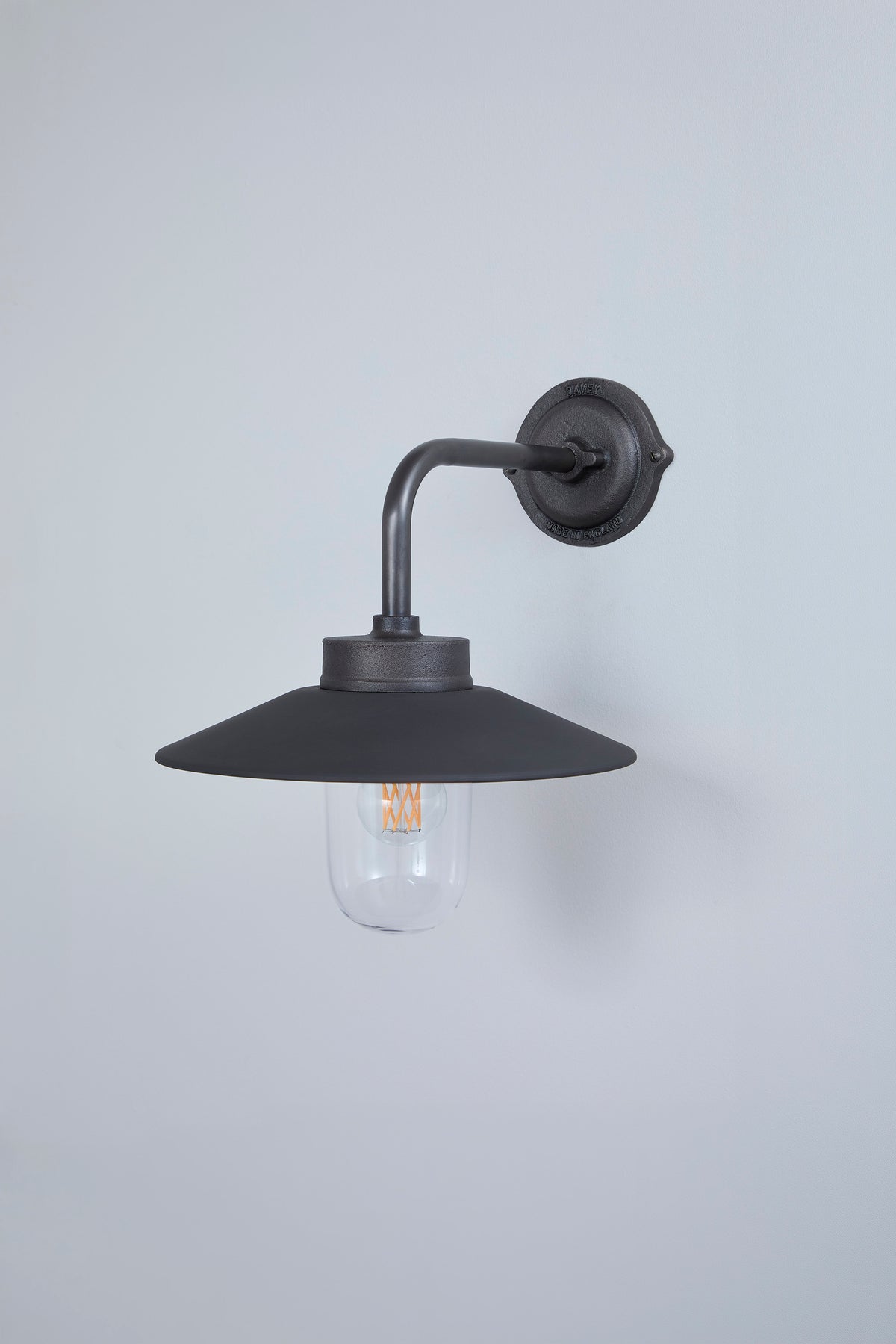 Exterior Bracket Light, 7680