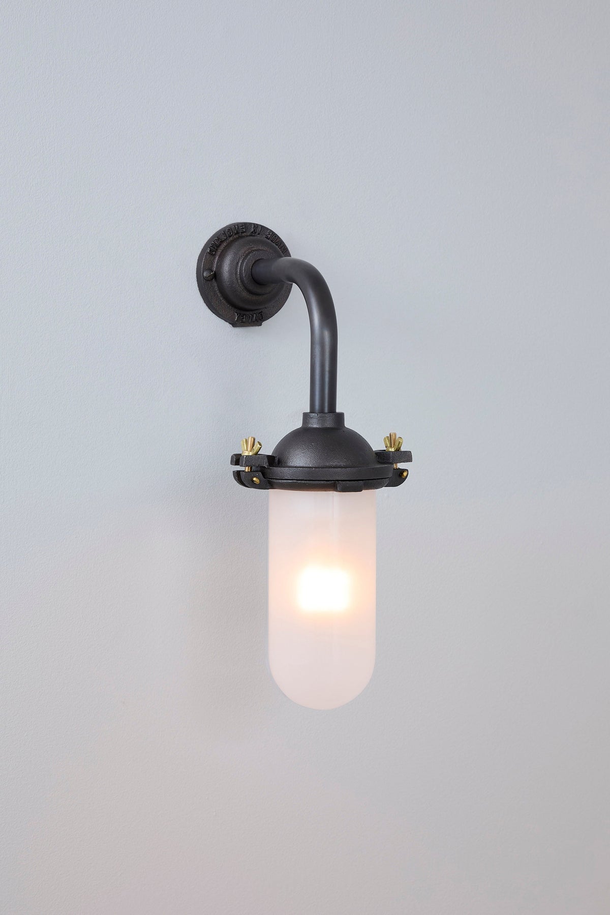 Exterior Bracket Light, 7684