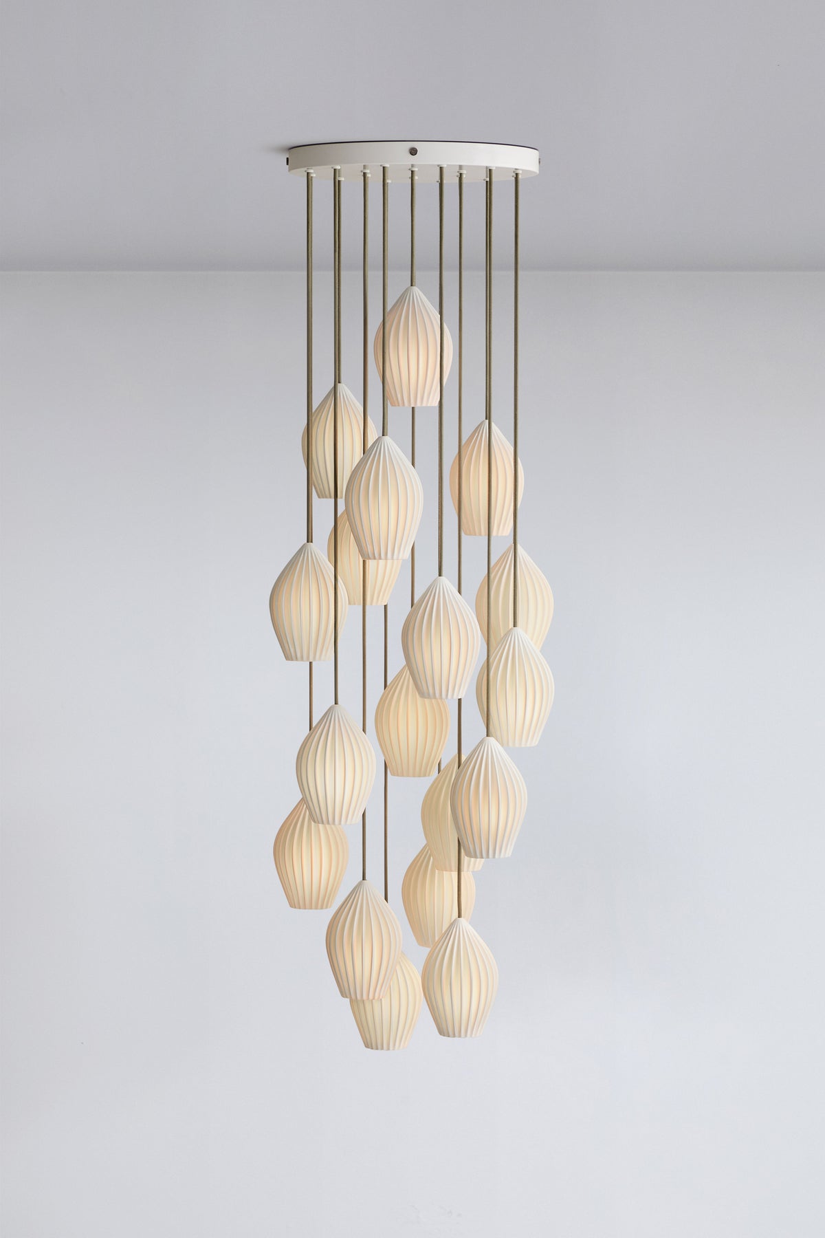 Fin Pendant Grouping of 18