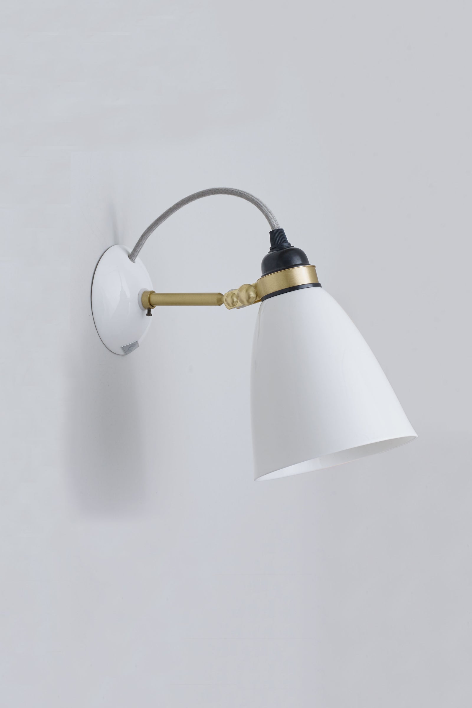 Variant Image for Natural White / Grey