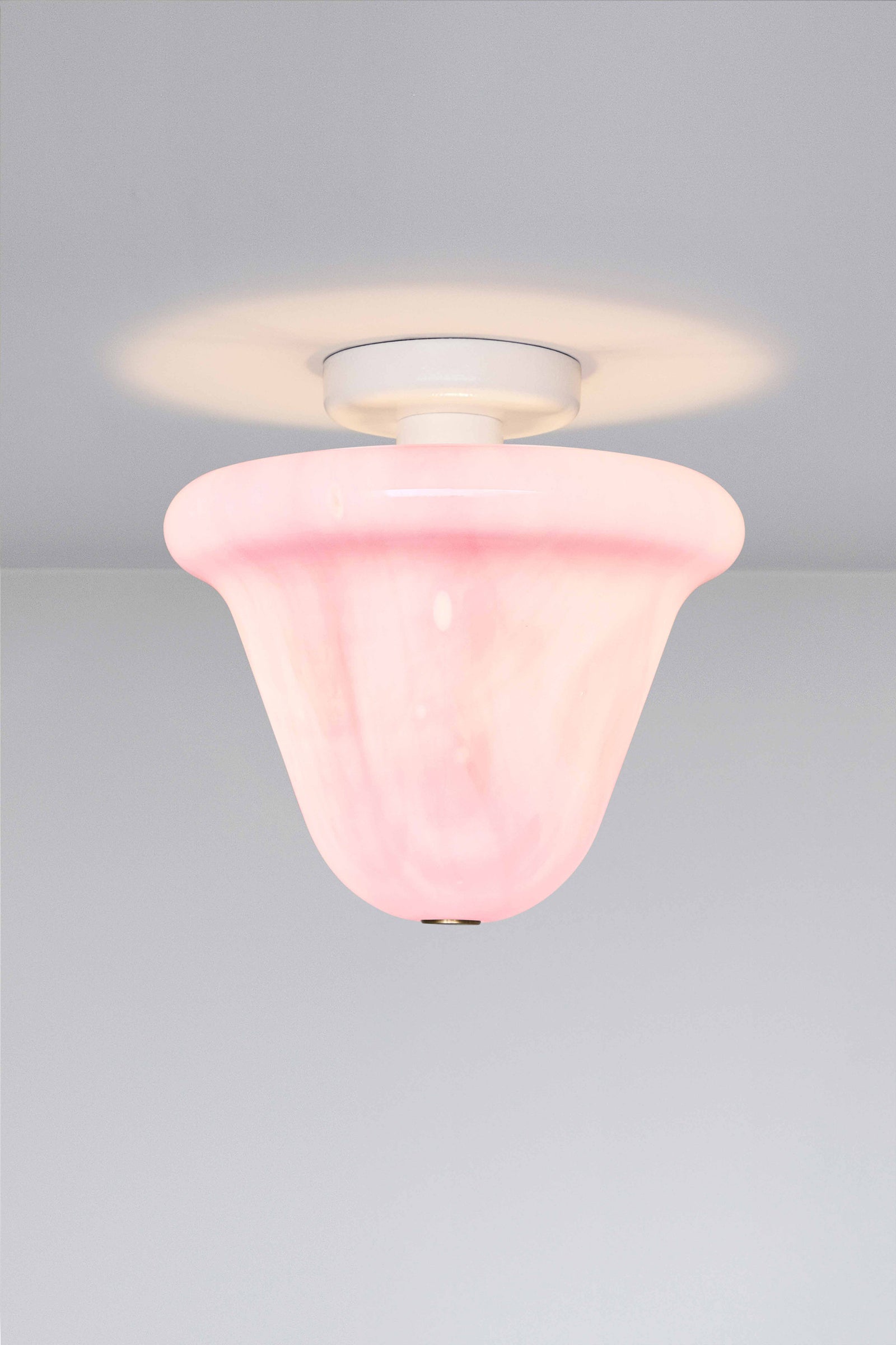 Variant Image for Textured White / Strawberry