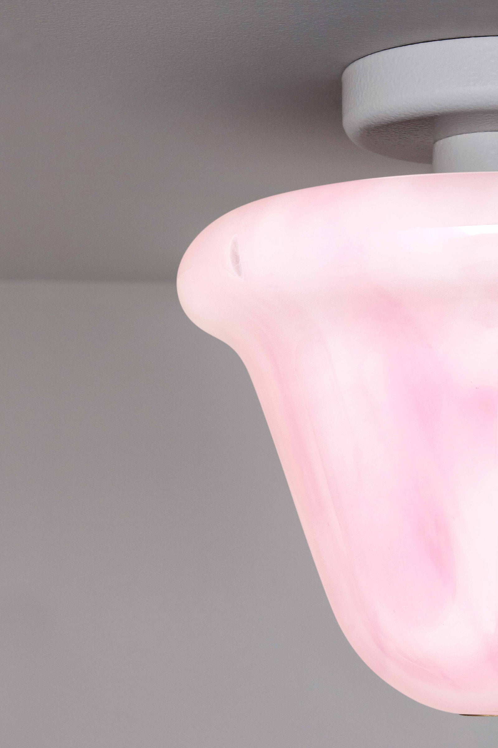 Variant Image for Textured White / Strawberry