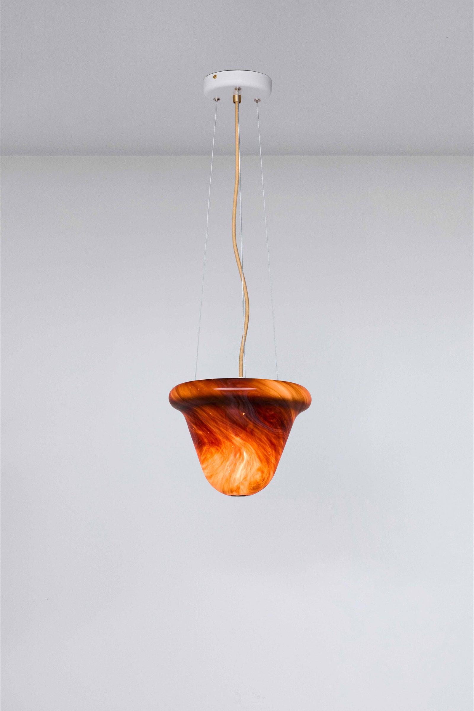 Variant Image for Textured White / Chocolate