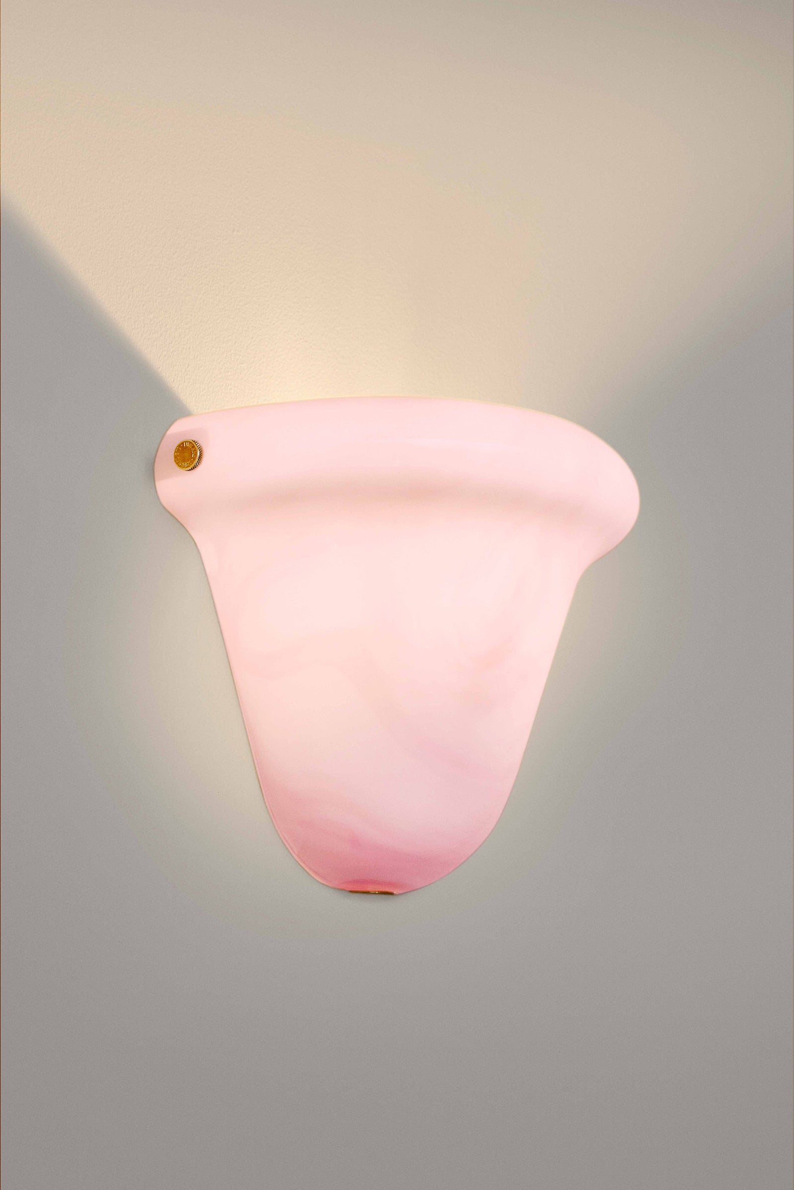 Variant Image for Textured White / Strawberry