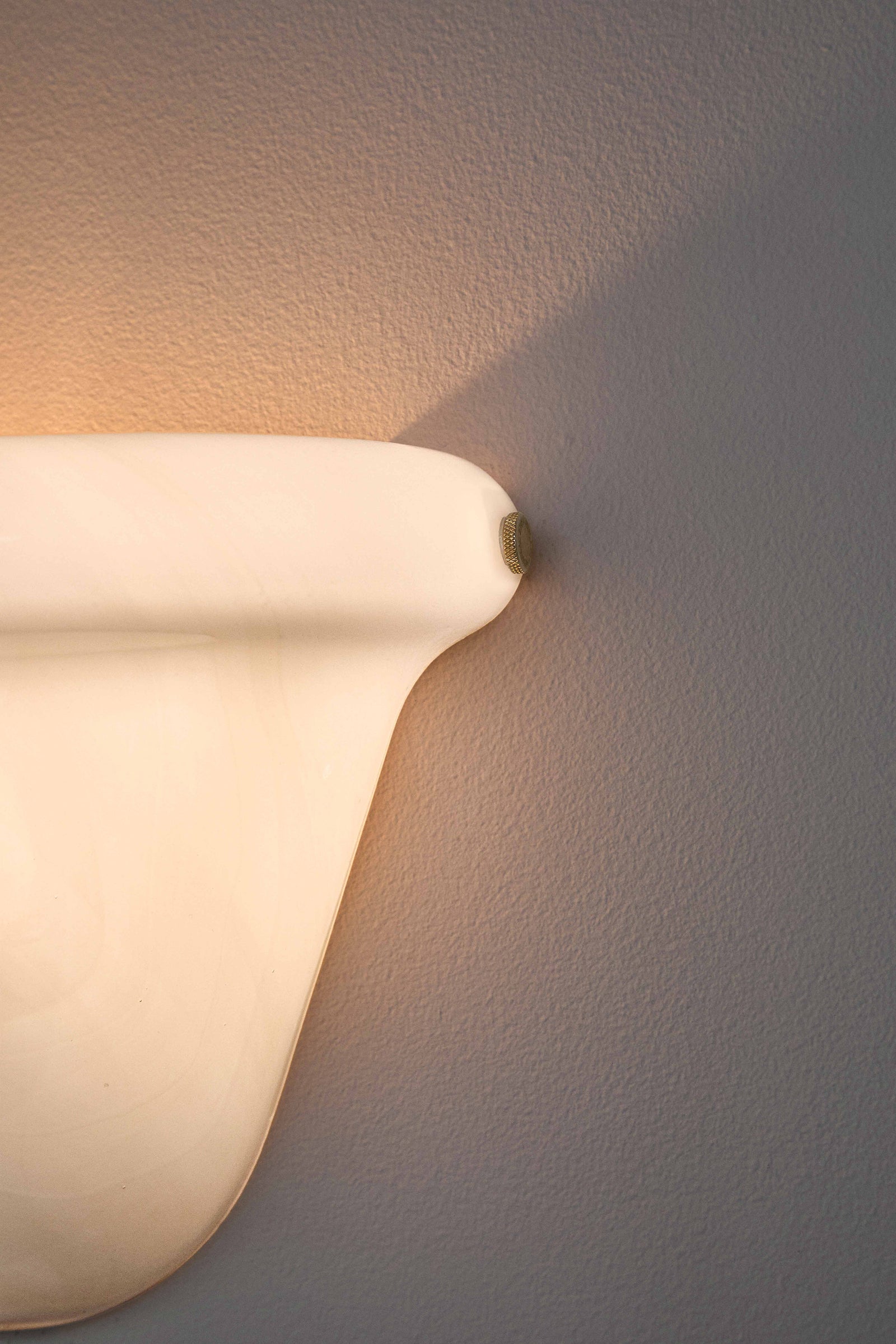 Variant Image for Textured White / Vanilla