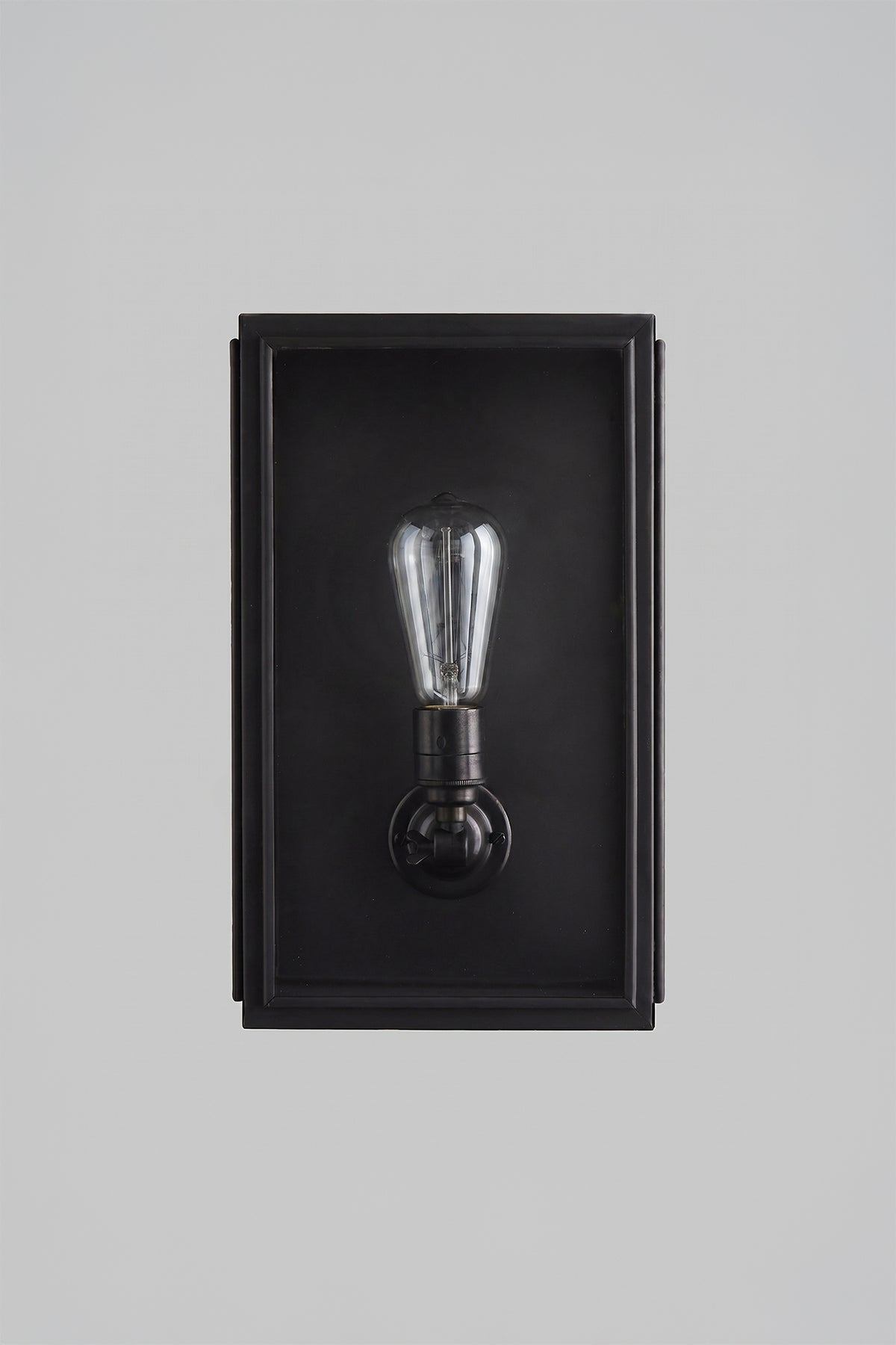 Medium Box Wall Light 7642 (Externally Glazed)