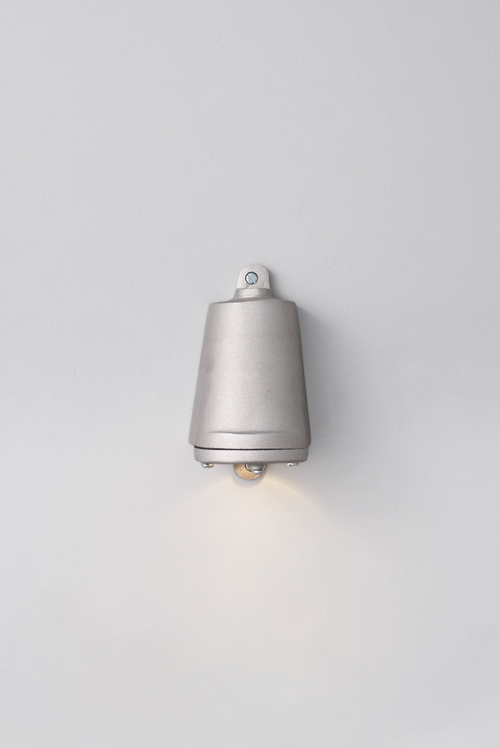 Variant Image for Sandblasted Anodised Aluminium