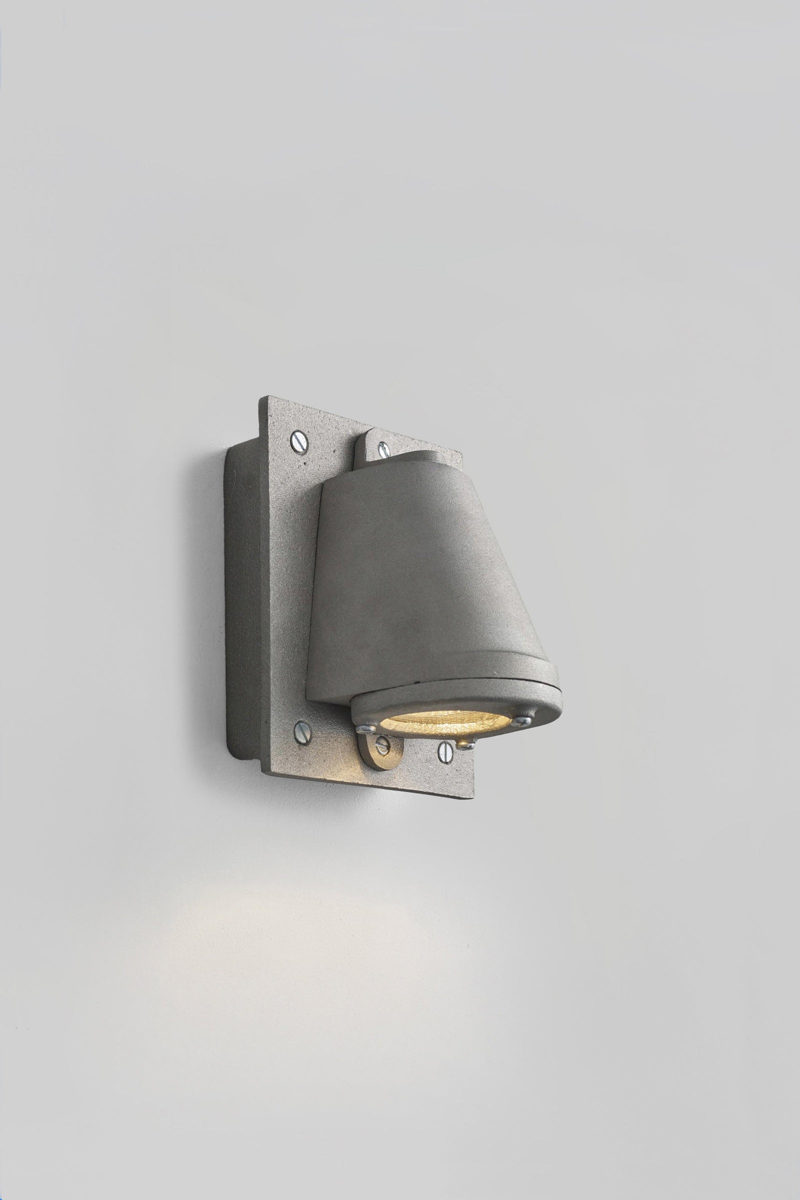 Variant Image for Sandgestrahltes eloxiertes Aluminium