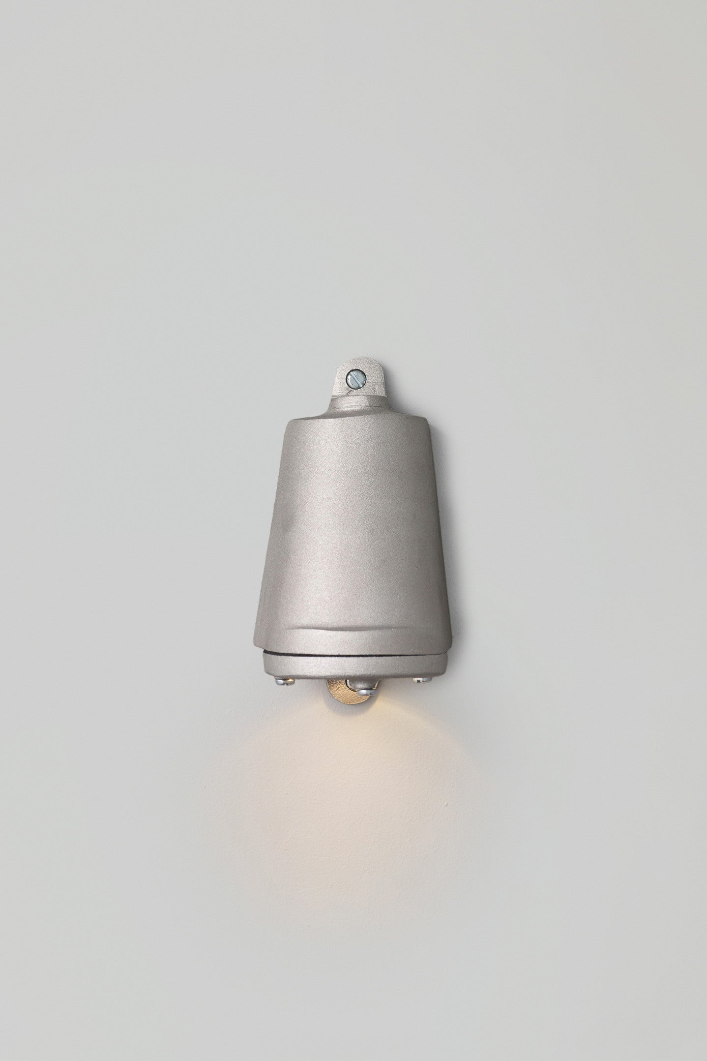Variant Image for Sandblasted Anodised Aluminium