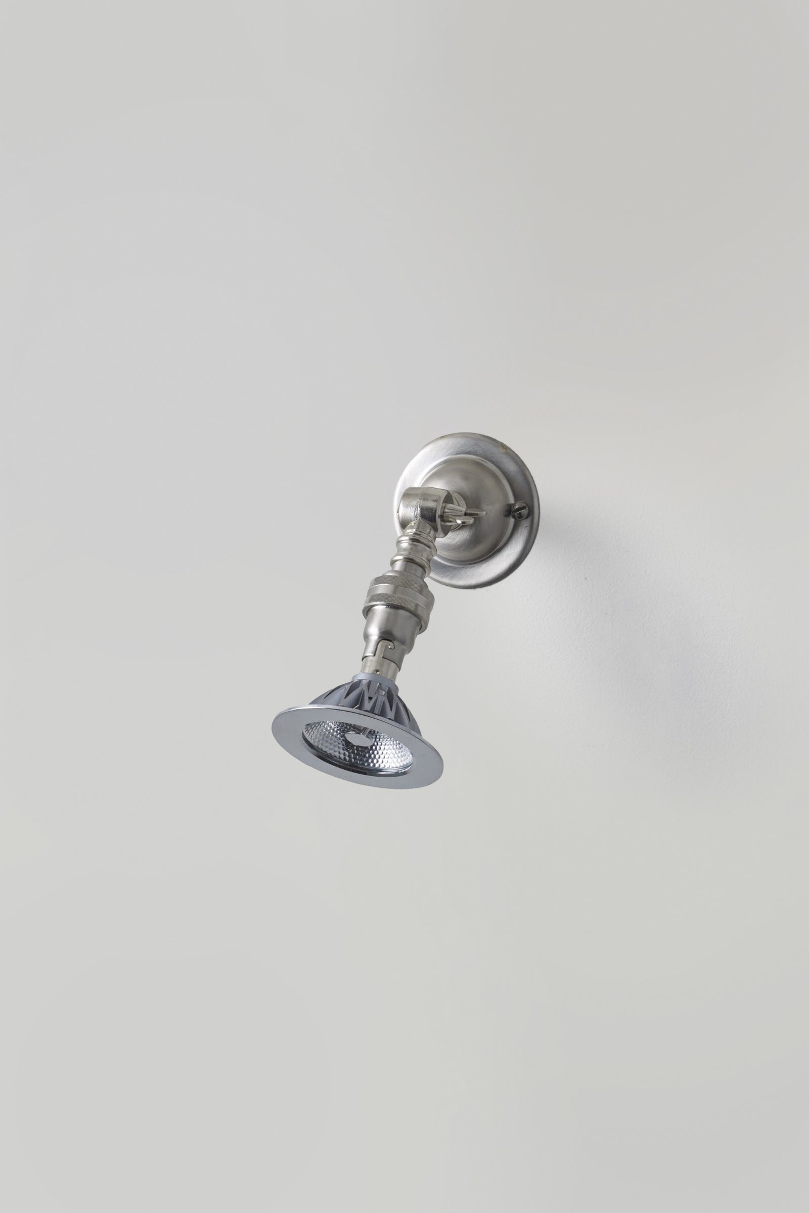 Variant Image for Nickel Plated / BA15D (Halogen)