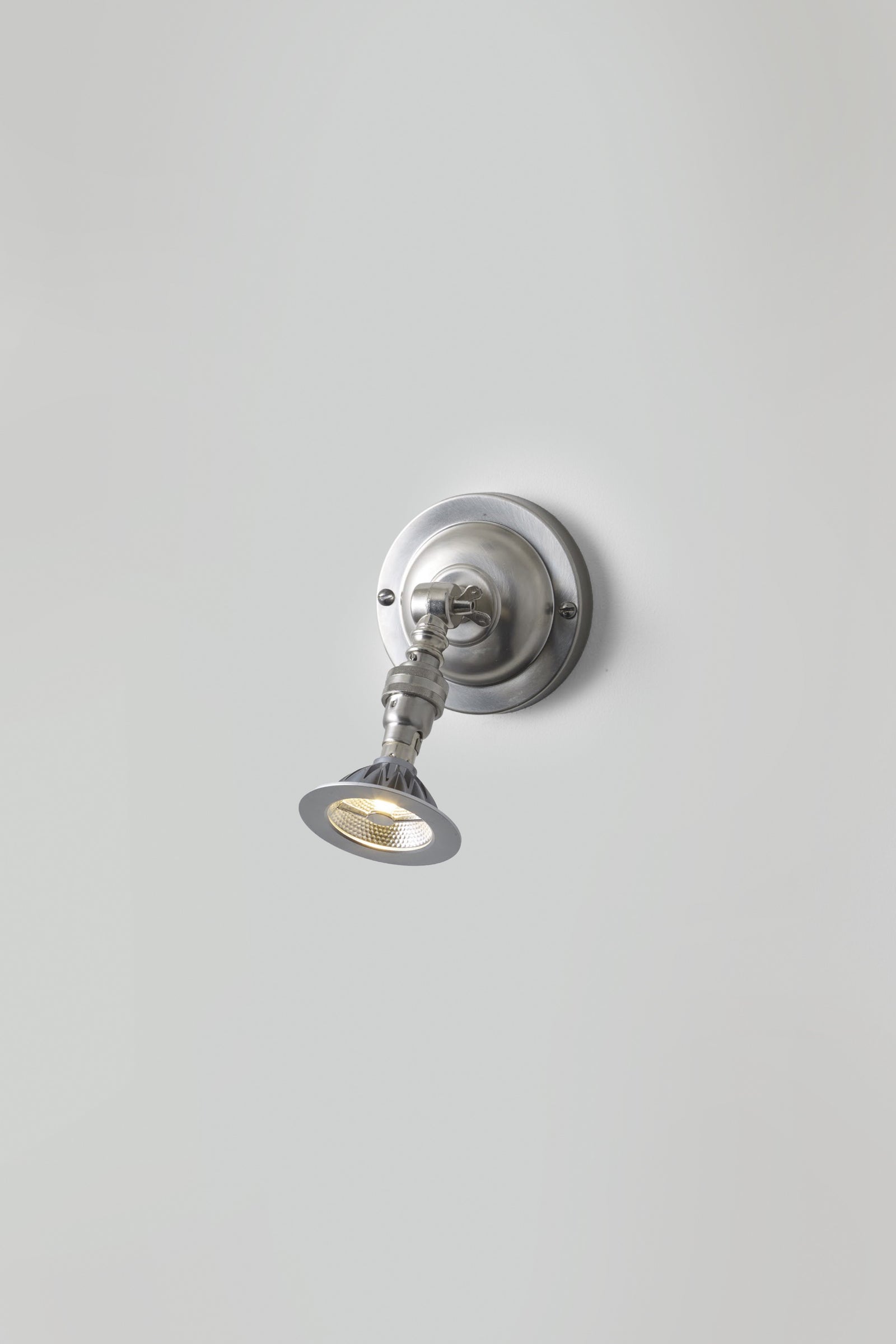 Variant Image for Nickel Plated / BA15D (LED)
