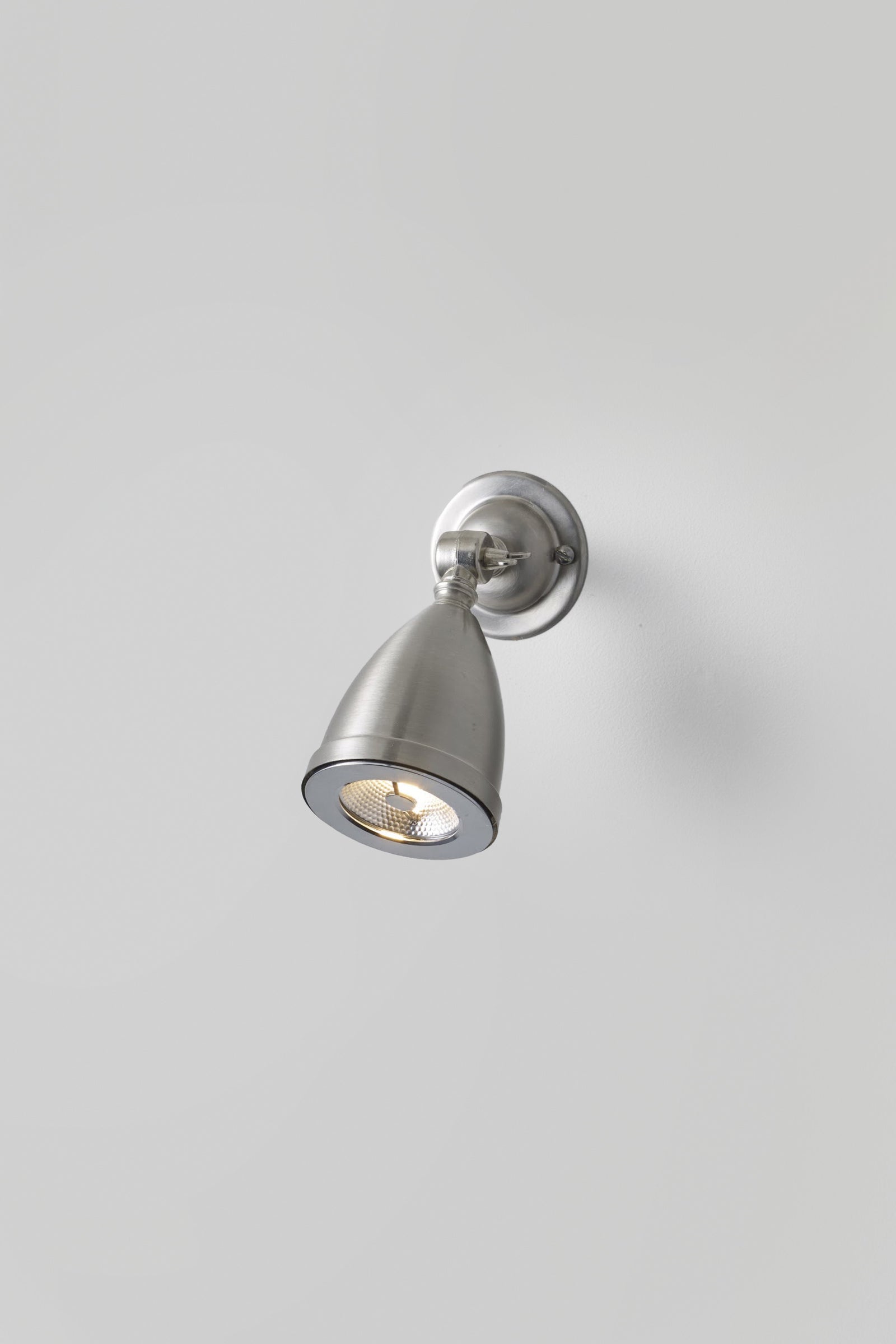 Variant Image for Vernickelt / BA15D (Halogen)
